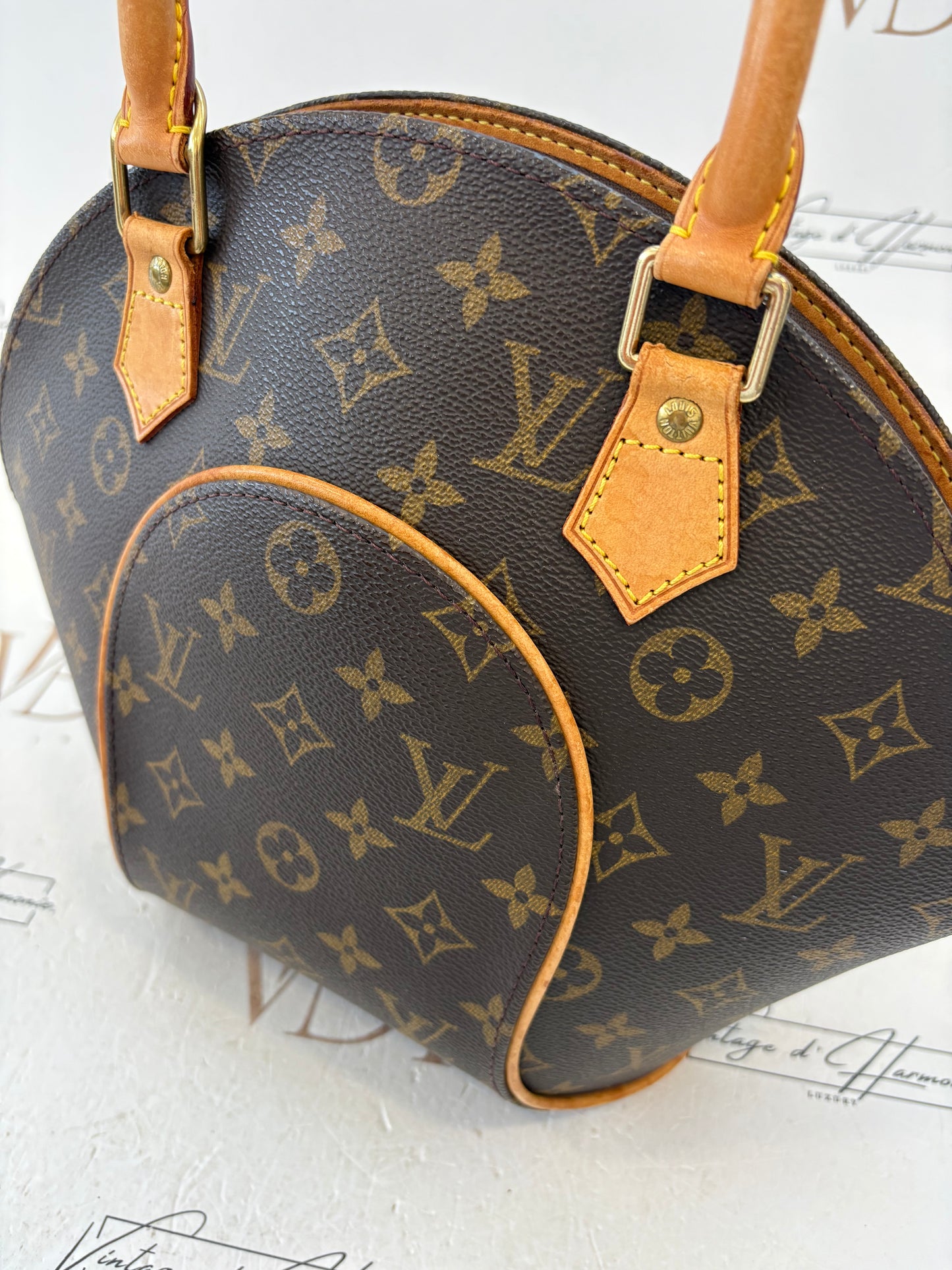 017064 - Louis Vuitton Ellipse PM