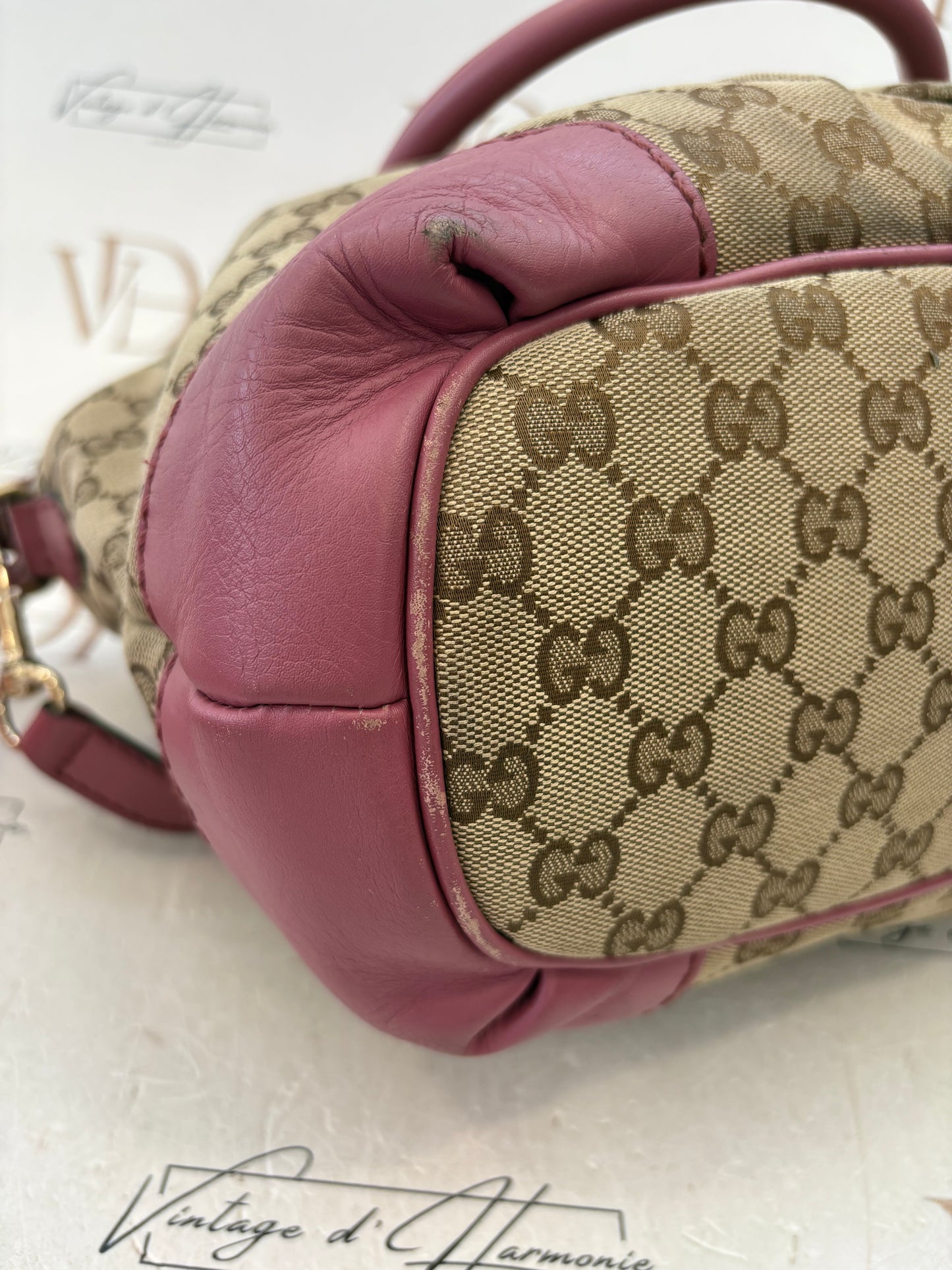 383977 - Gucci Sukey
