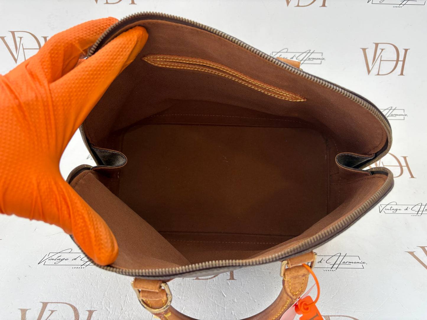 018331 - Louis Vuitton Alma