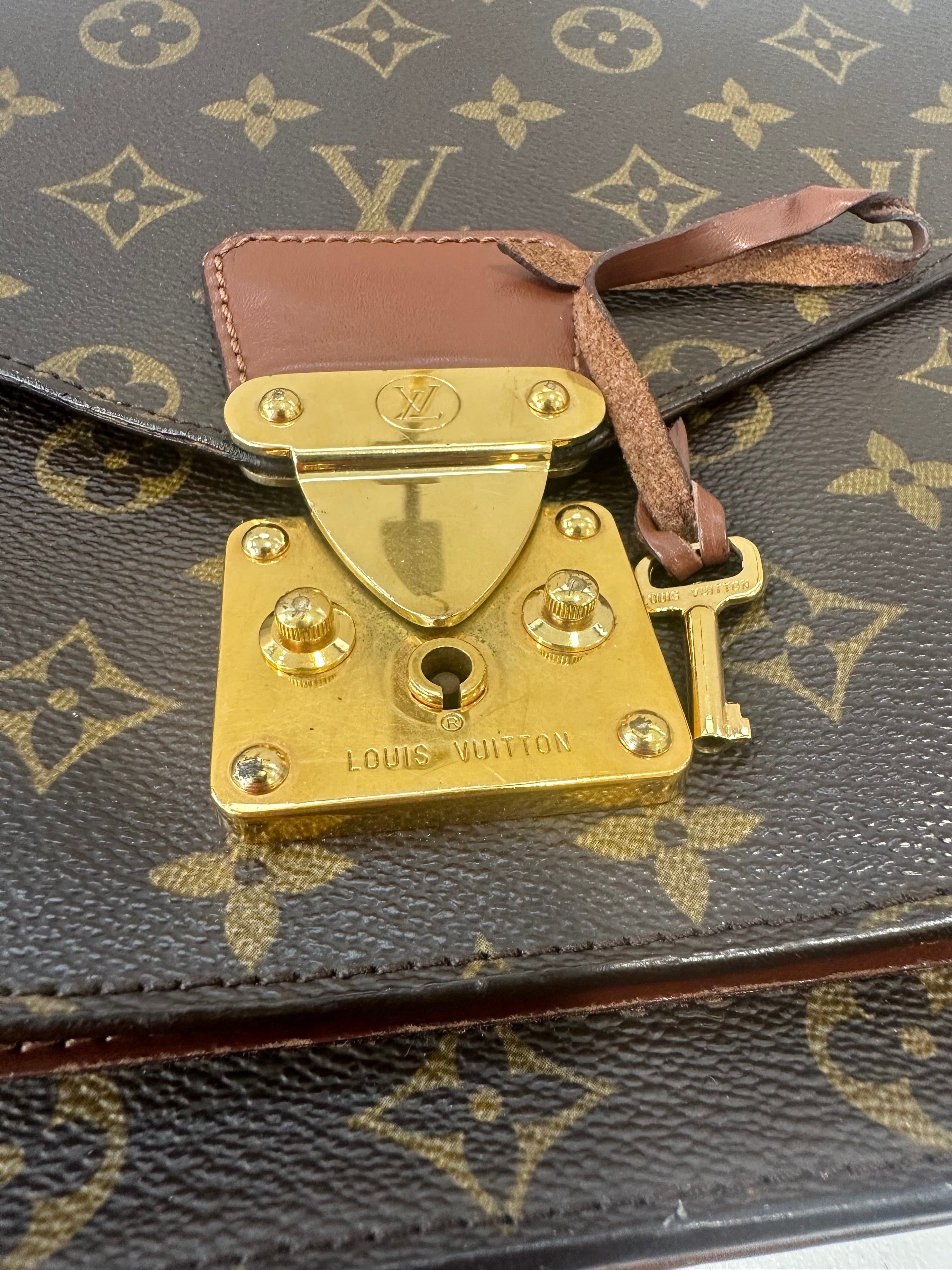 Louis Vuitton Monceau 28