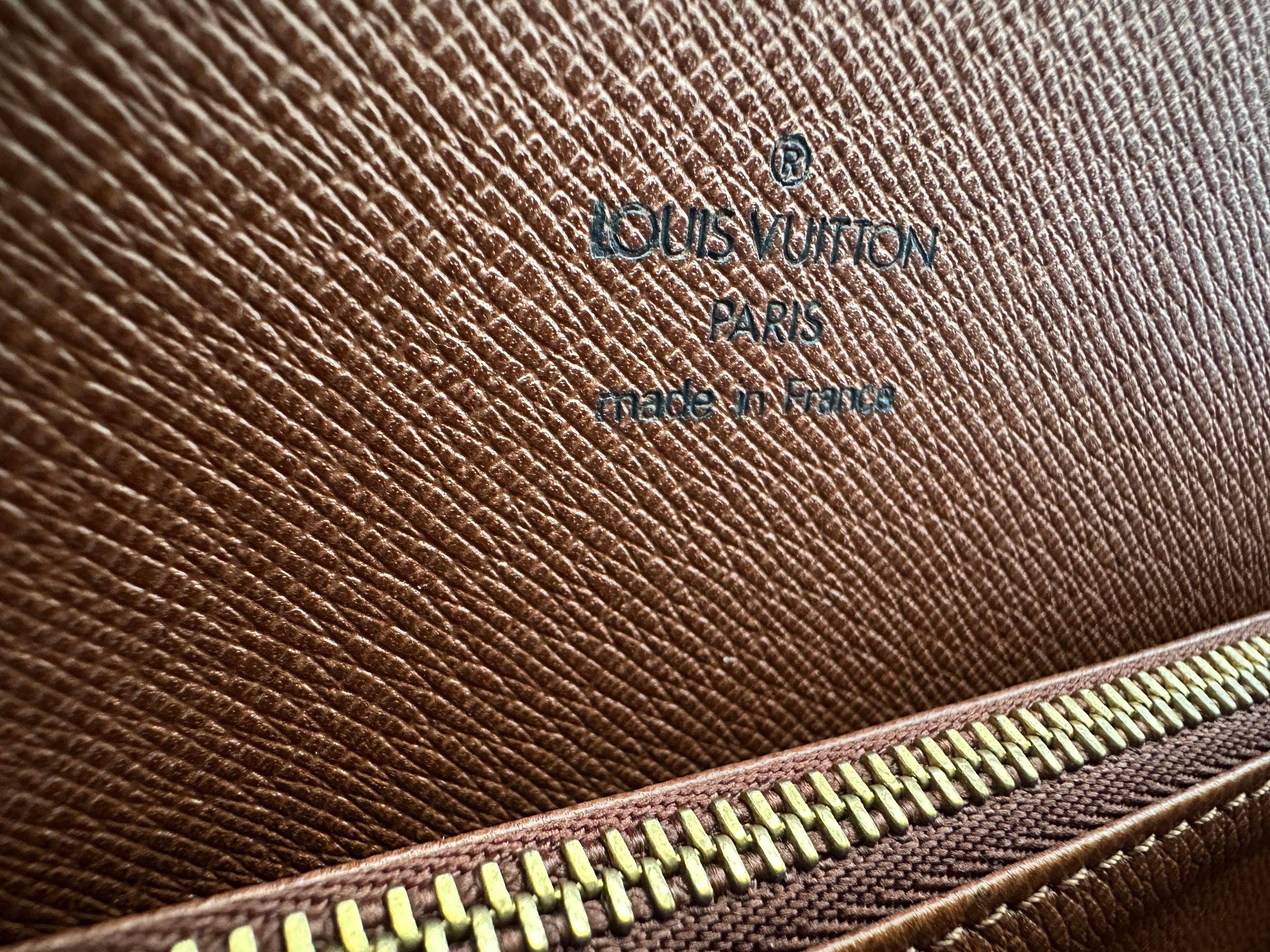 Louis Vuitton Courcelles