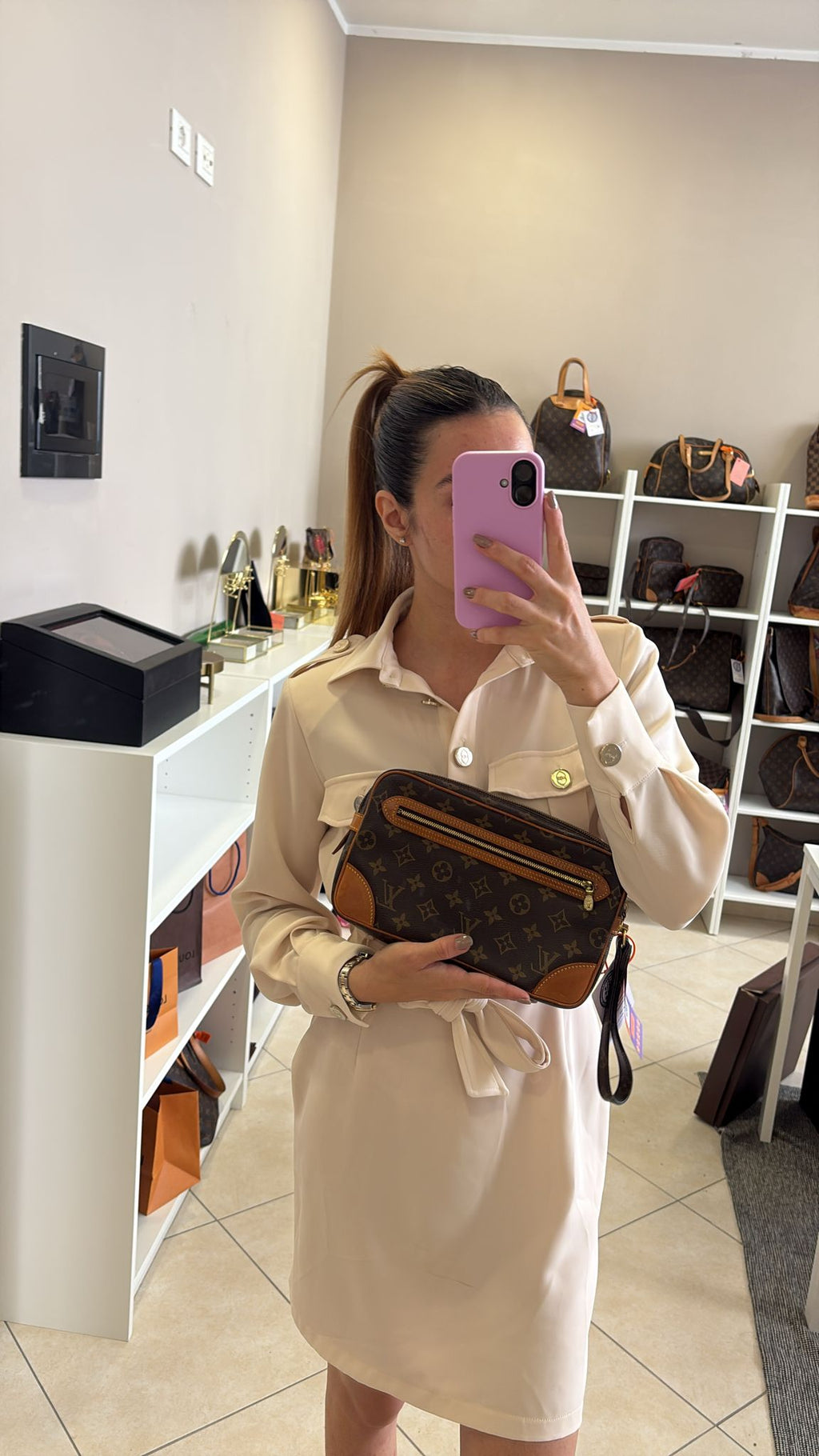 Louis Vuitton Dragonne GM