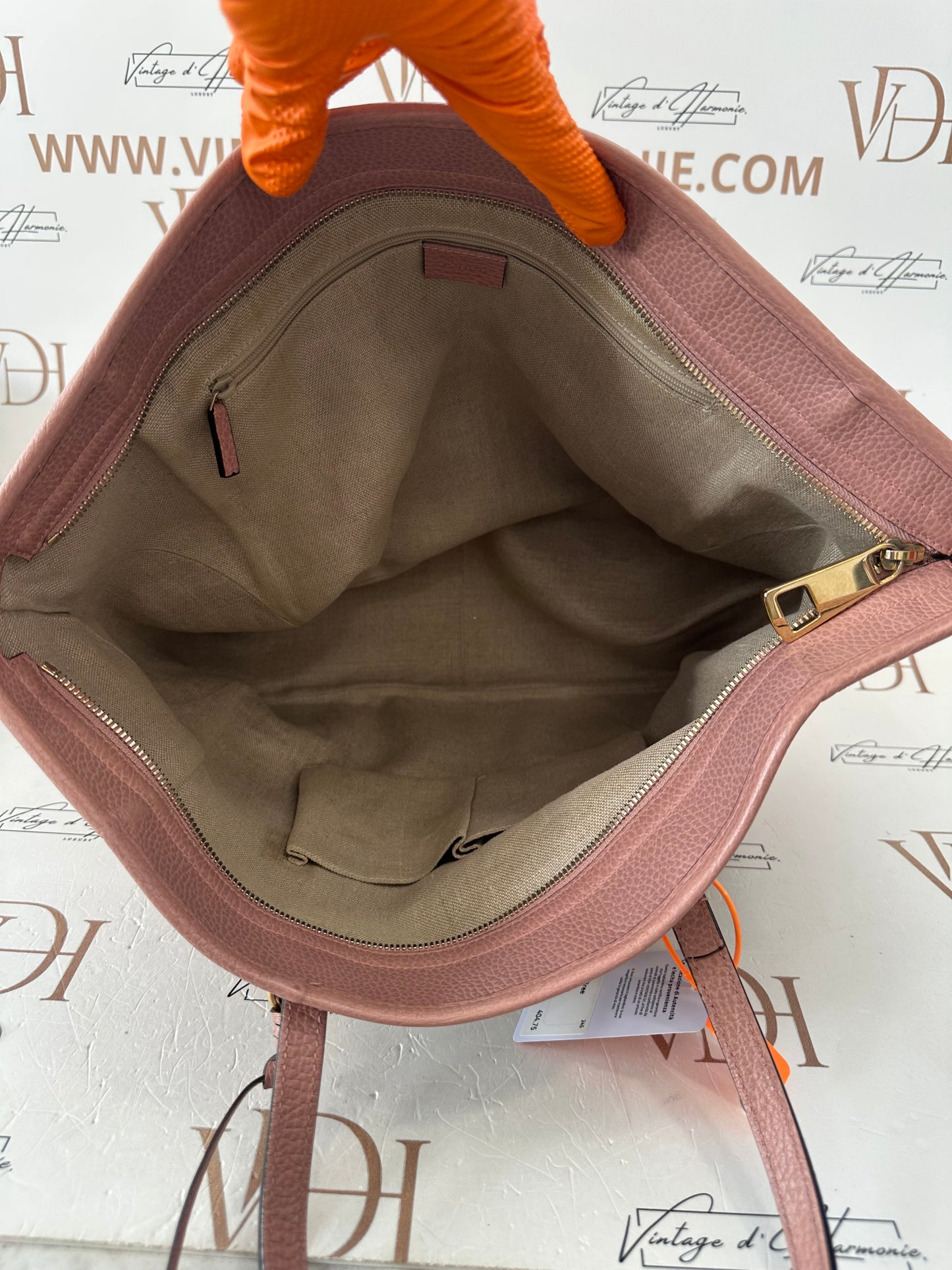 382878 - Gucci Bree
