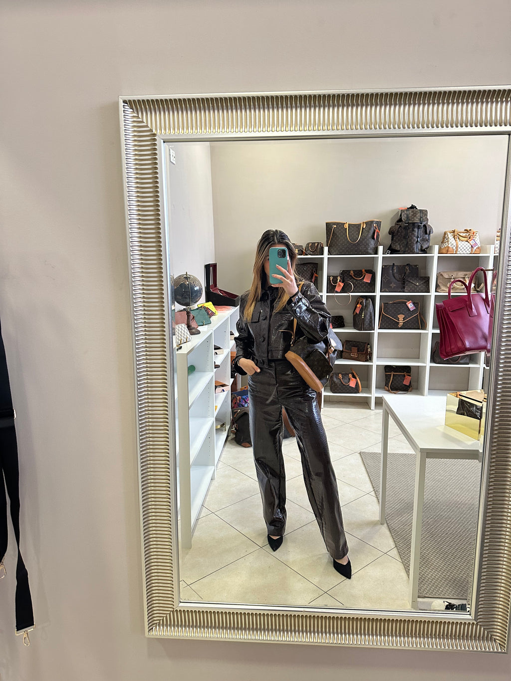 Louis Vuitton Montsouris MM