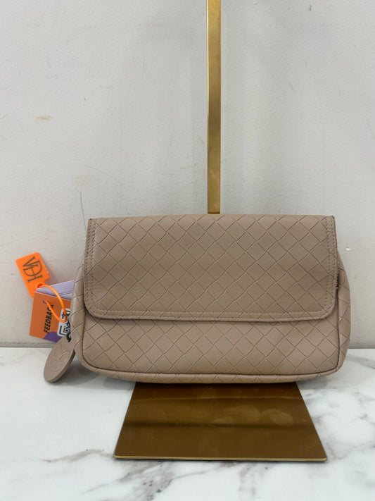 Bottega Veneta Beige Clutch