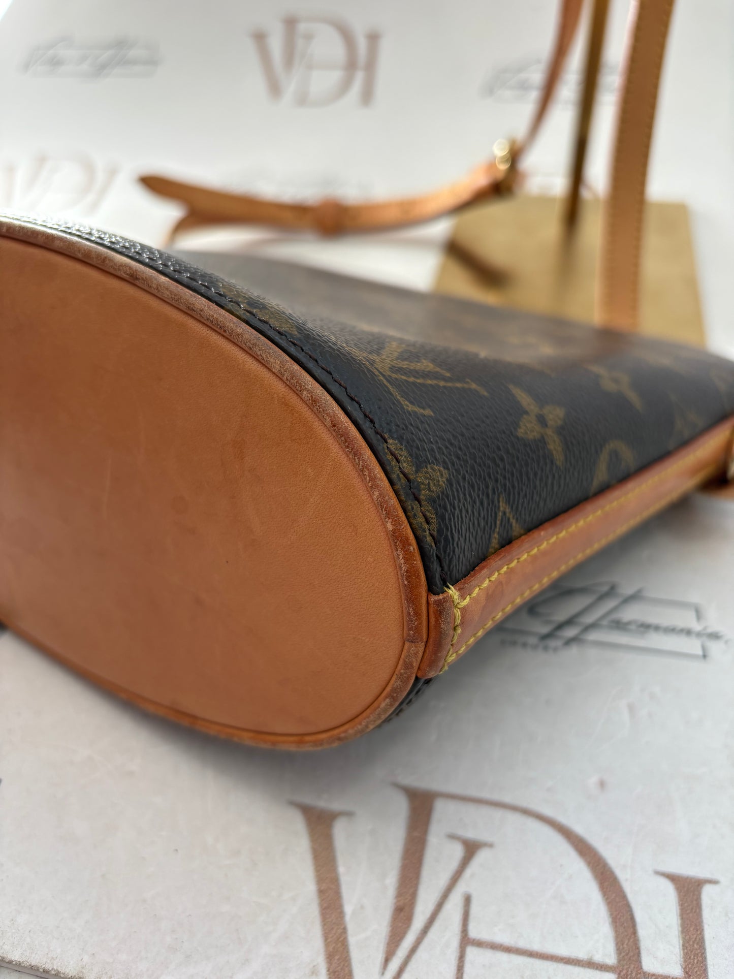 019006 - Louis Vuitton Drouot