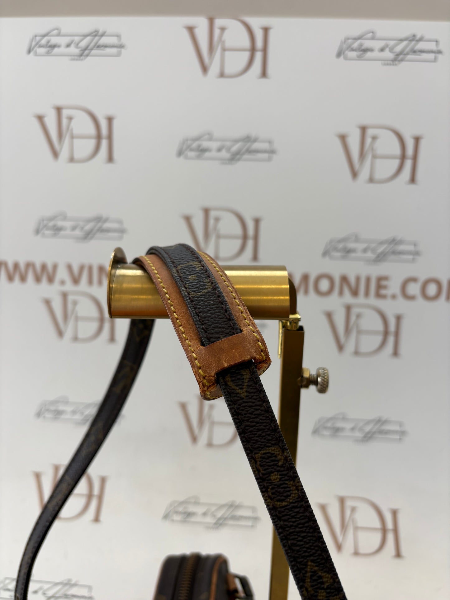 018287 - Louis Vuitton Marly Bandouliere