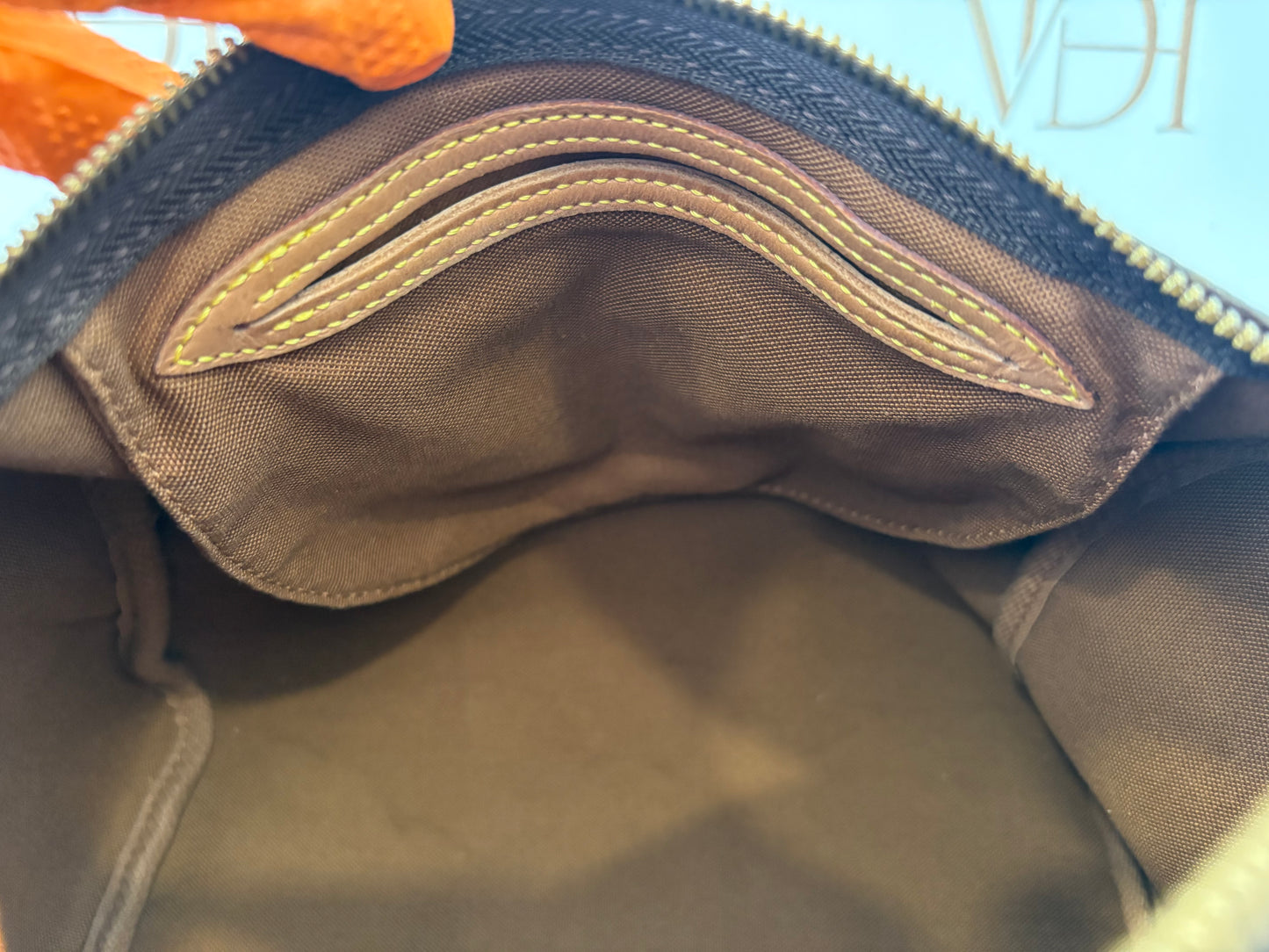 017100 - Louis Vuitton Speedy 25
