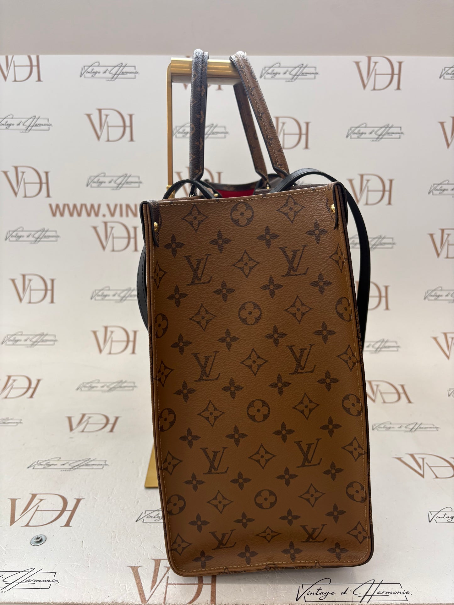 384259 - LV onthego