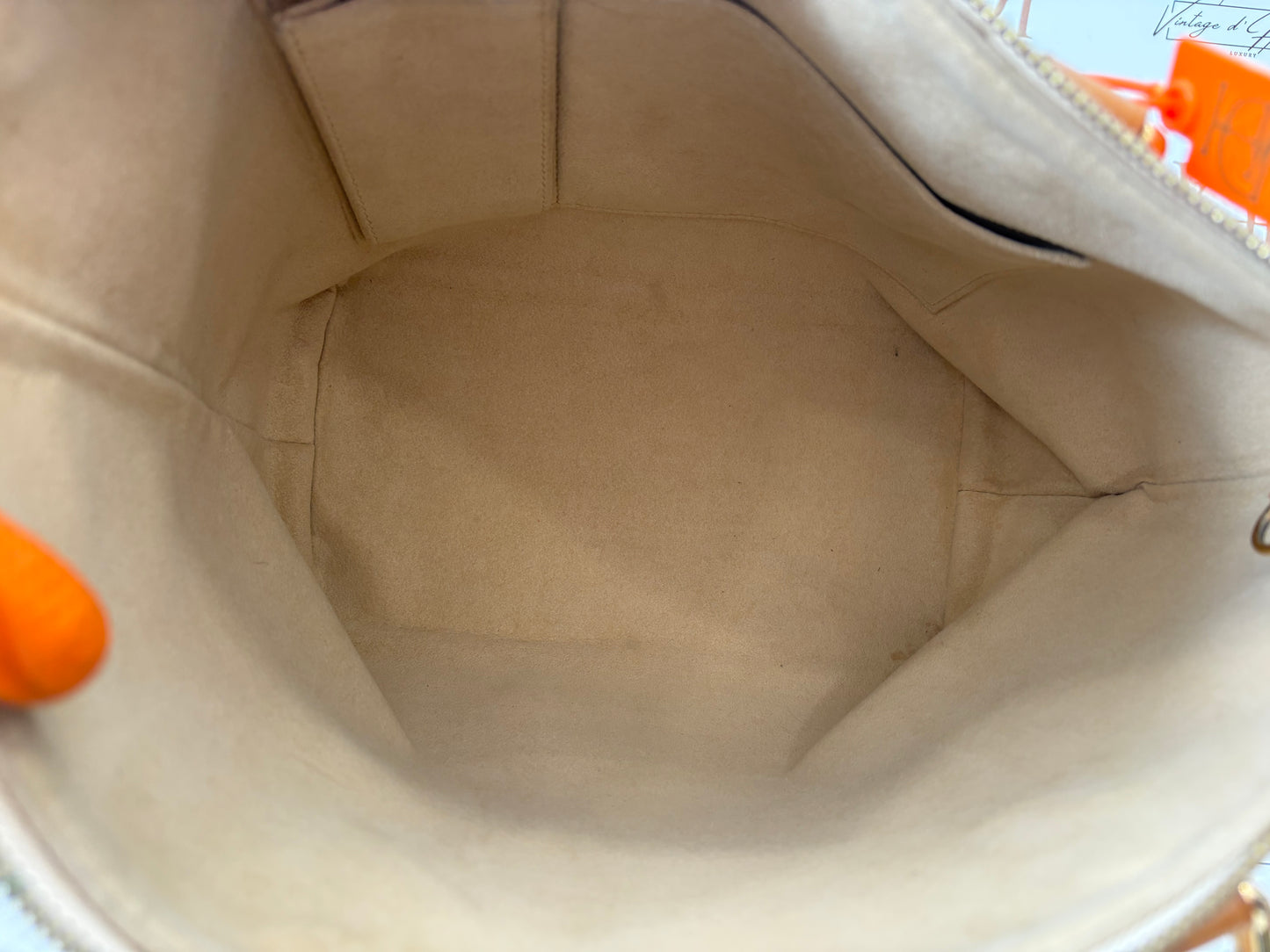 018140 - Louis Vuitton Saleya PM