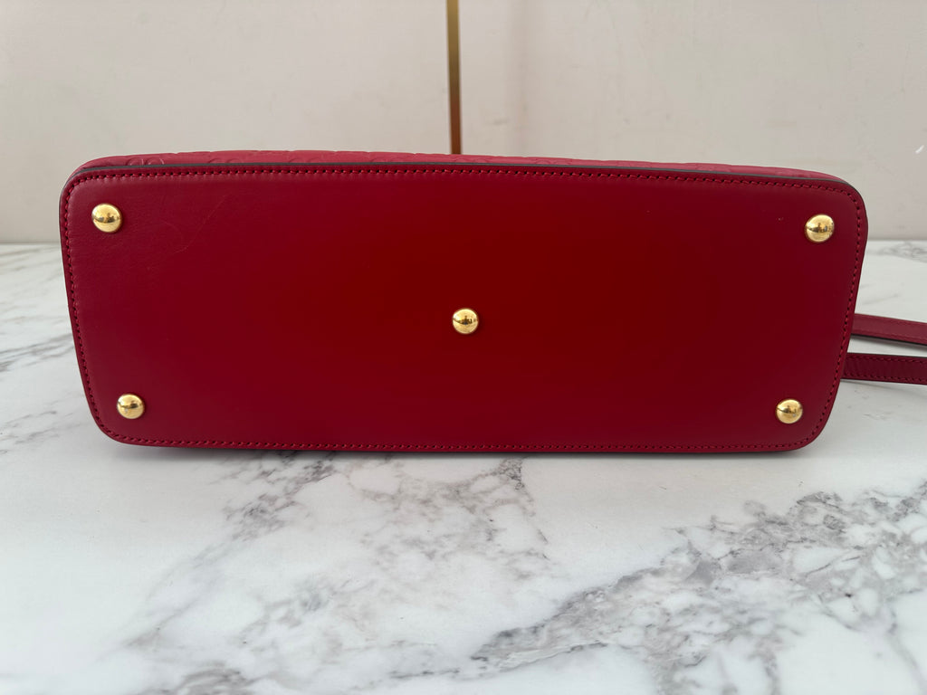 Gucci Tote Red Strap