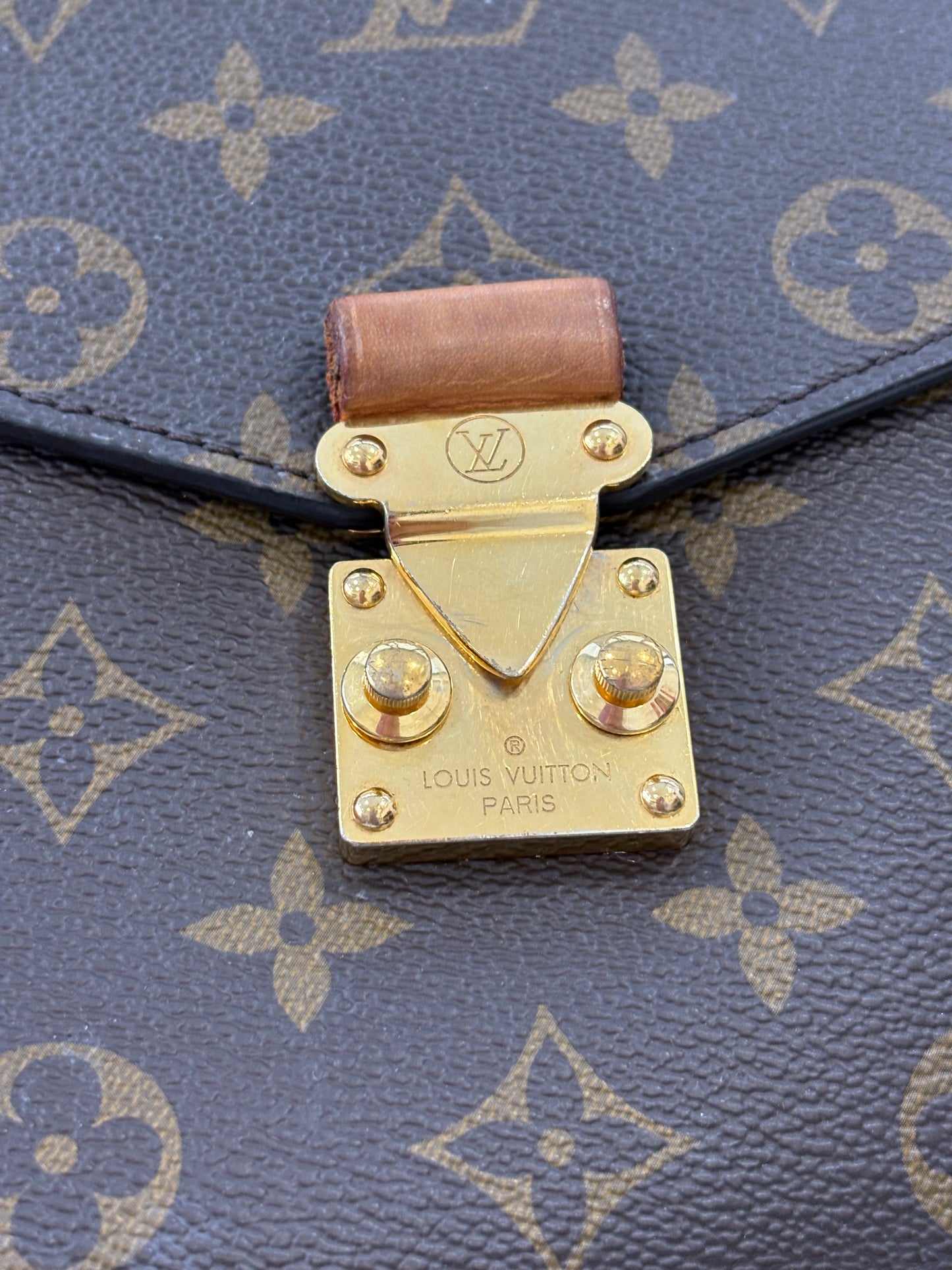 201683 - Louis Vuitton Metis