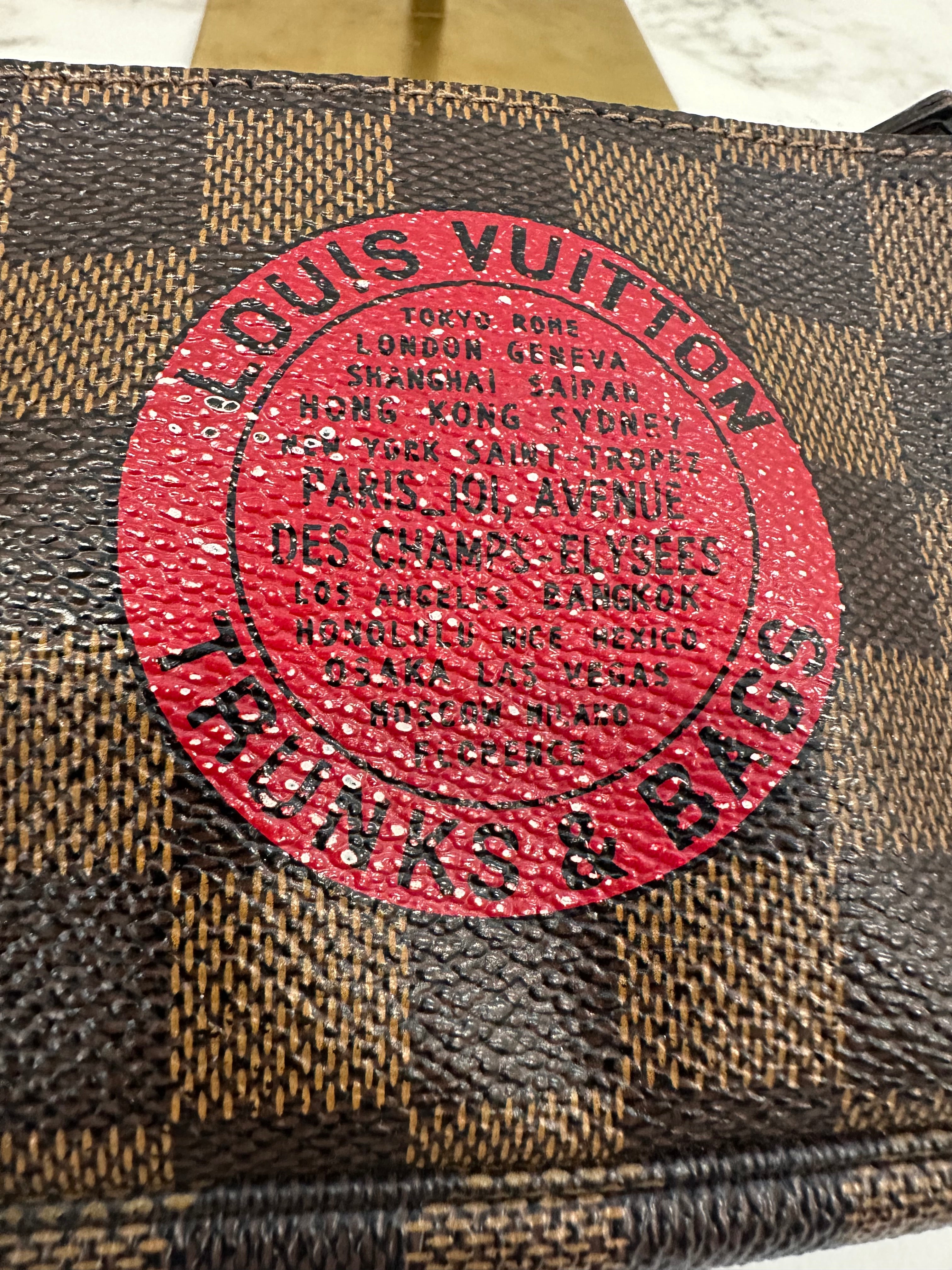 Louis Vuitton Mini Pochette Damier