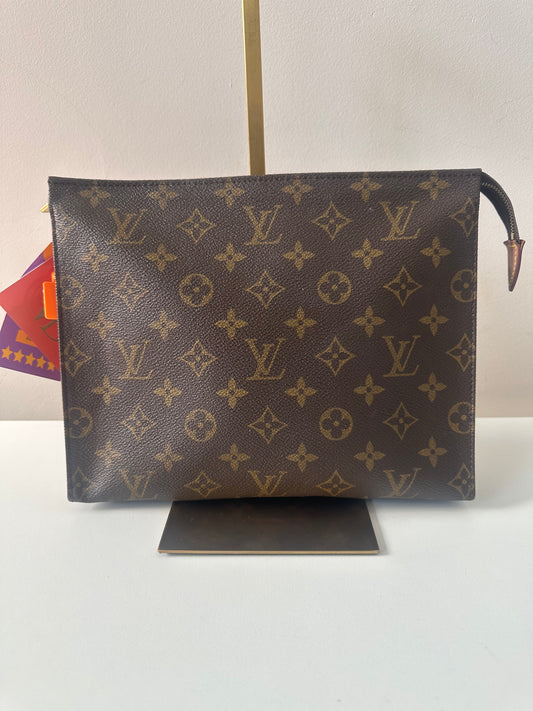 Louis Vuitton Toilette 26