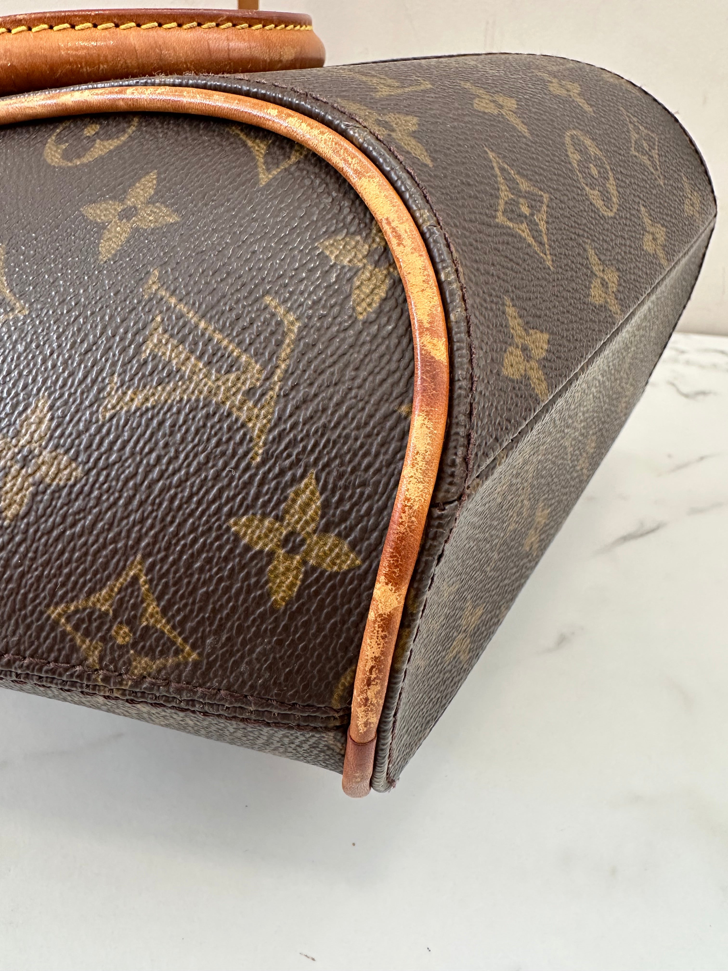 Louis Vuitton Ellipse PM