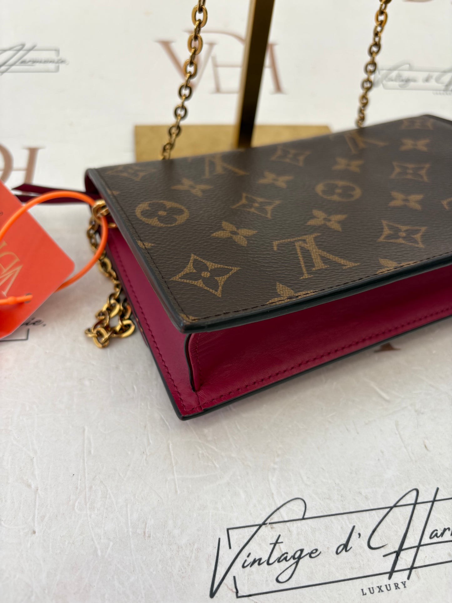 383500 - Louis Vuitton Flore