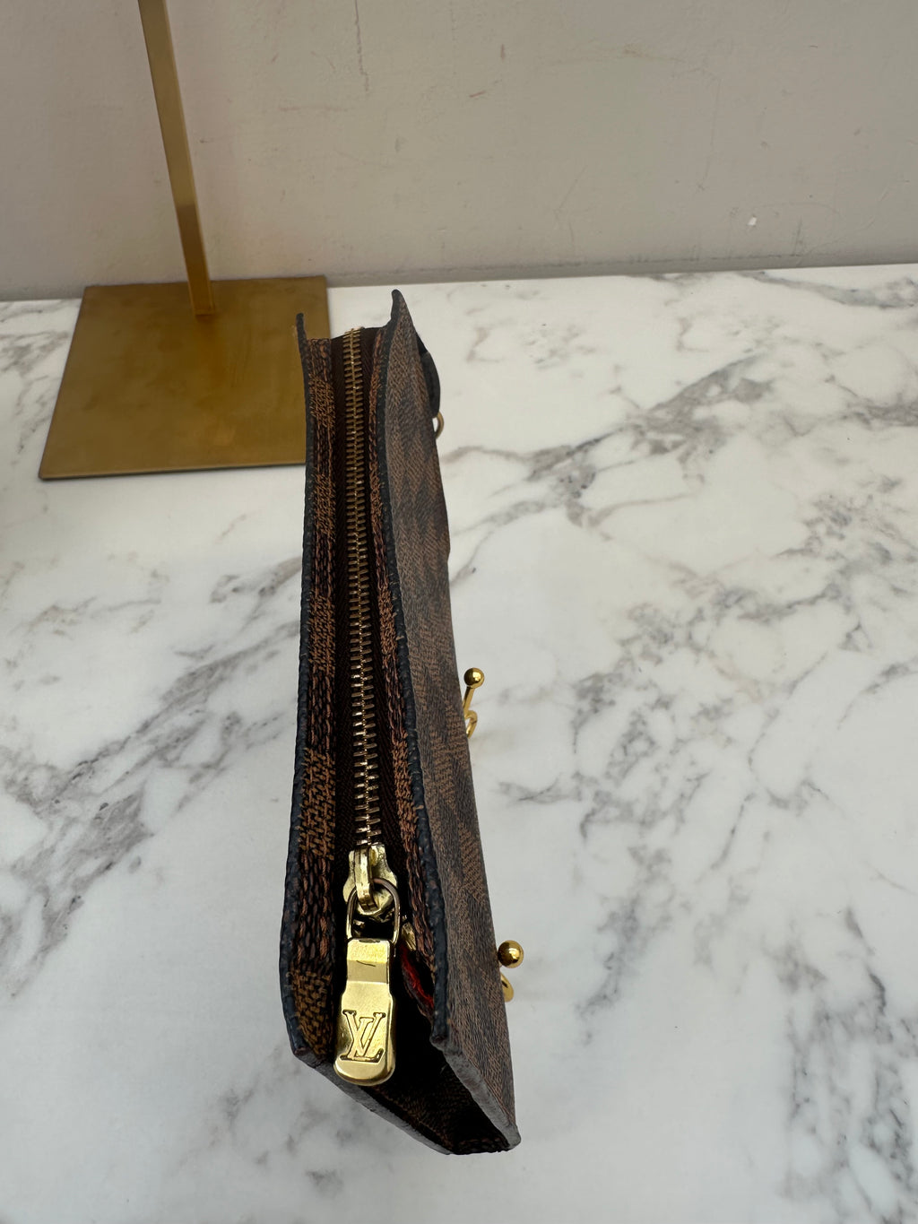 Louis Vuitton Marais Damier Ebene