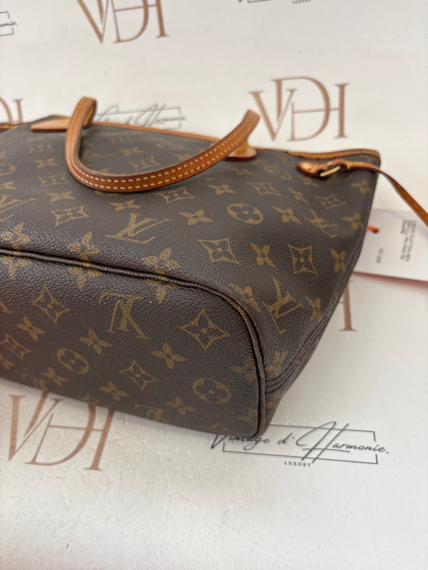 018658 - Louis Vuitton Neverfull PM
