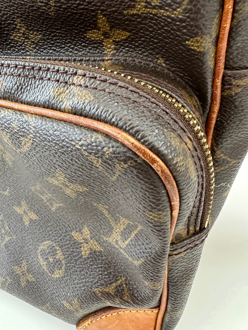 Louis Vuitton Nile