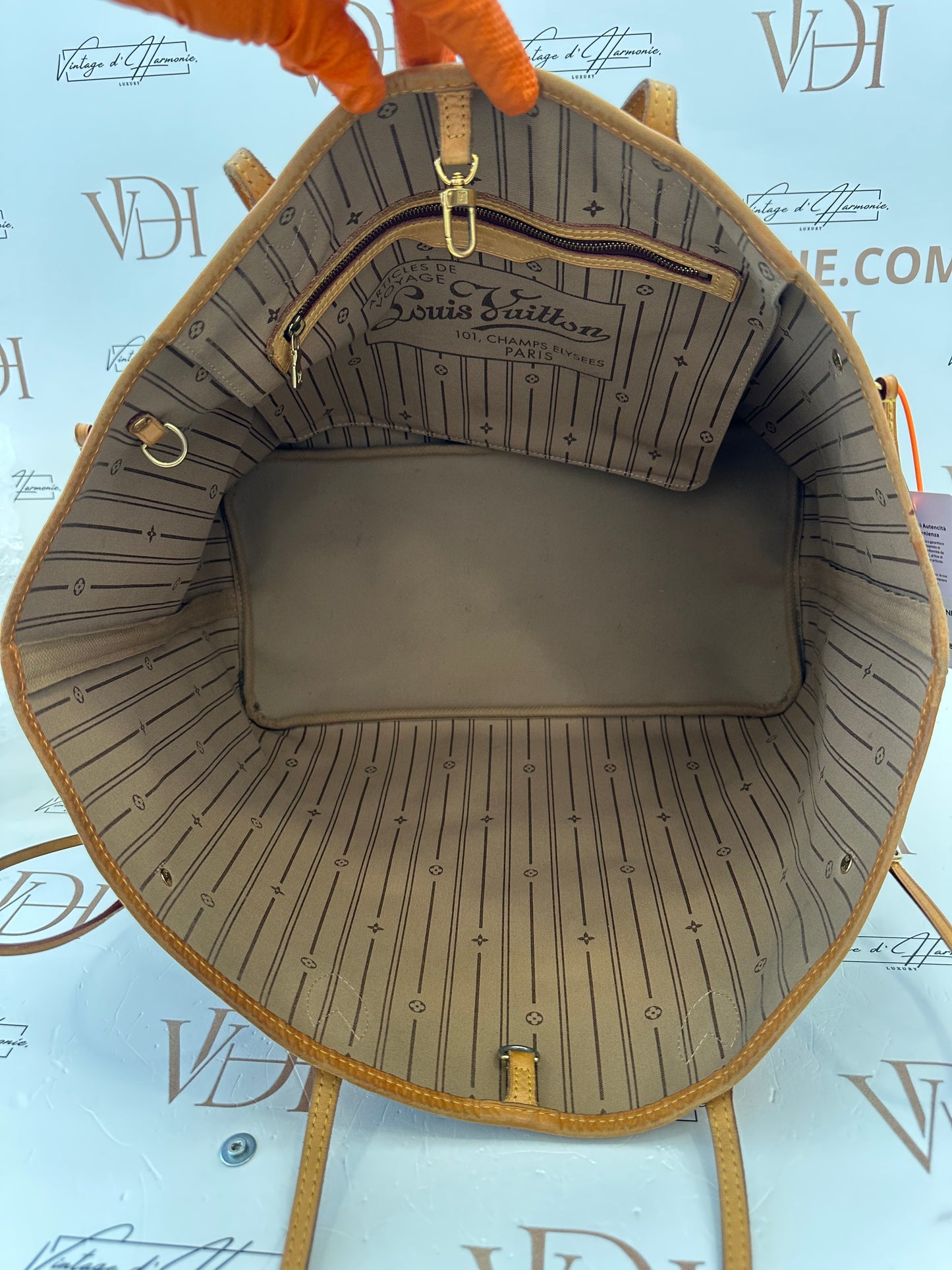 382225 - Louis Vuitton Neverfull GM