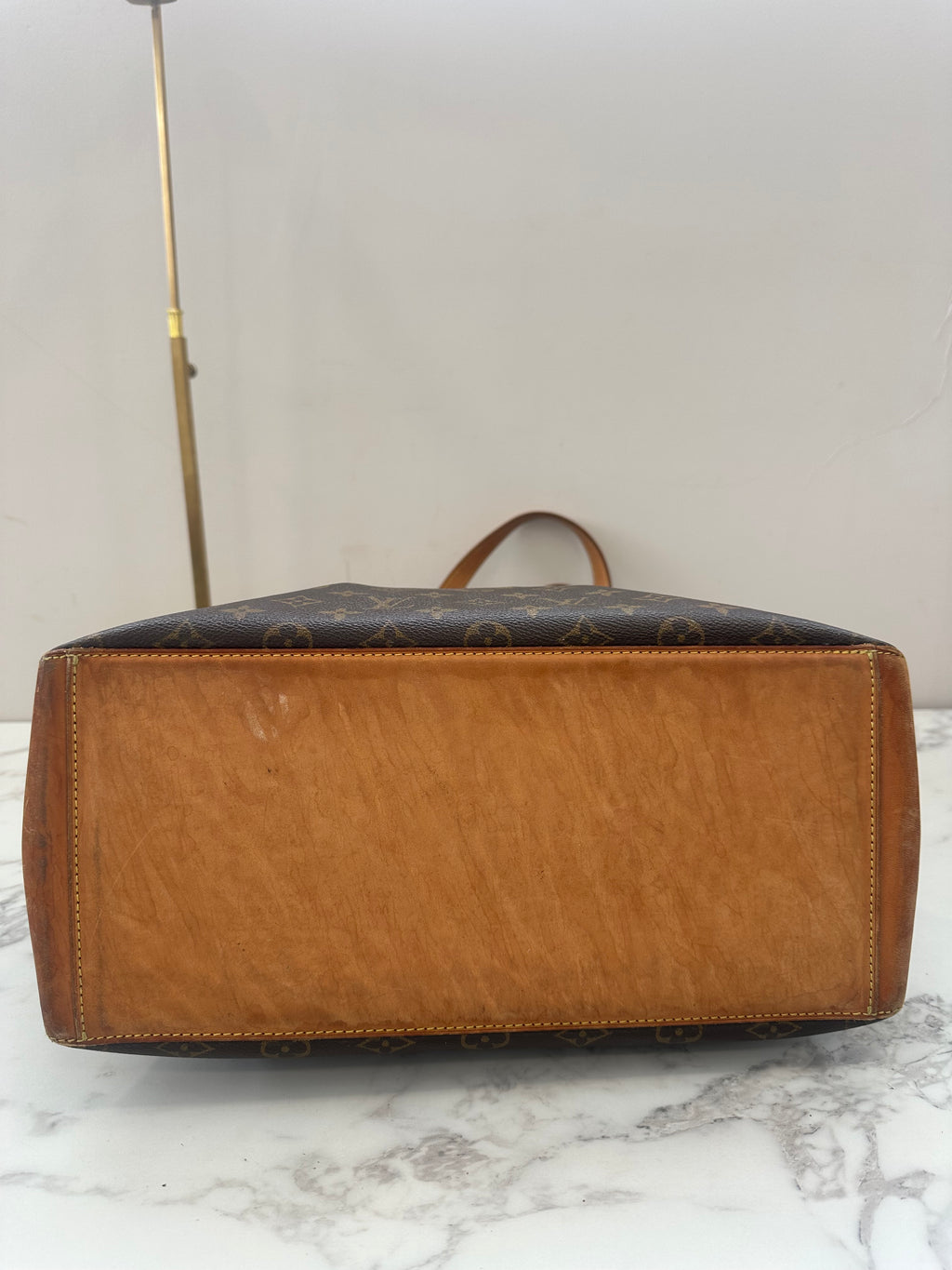 Louis Vuitton Cabas Mezzo