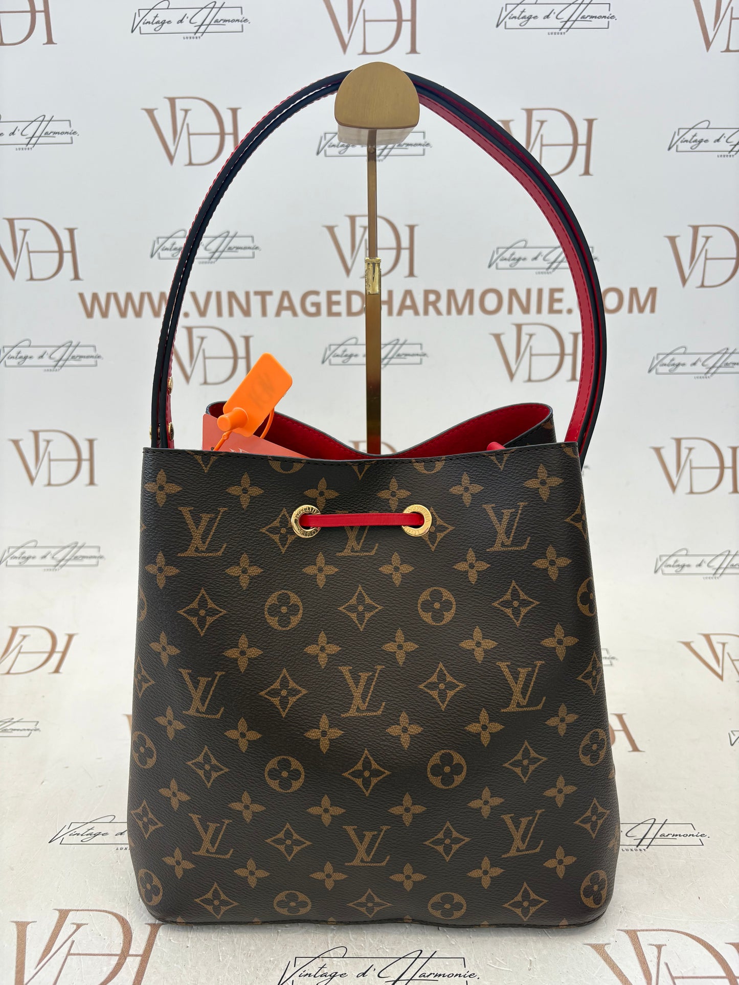 201549 - Louis Vuitton Neo Noé