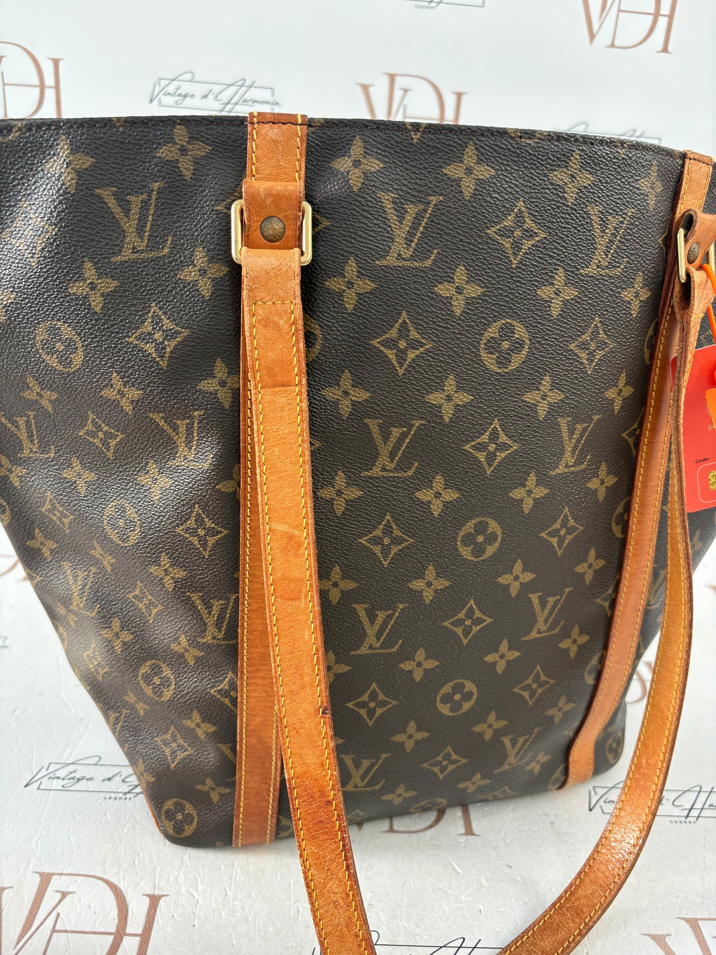 018617 - Louis Vuitton Sac Shopping