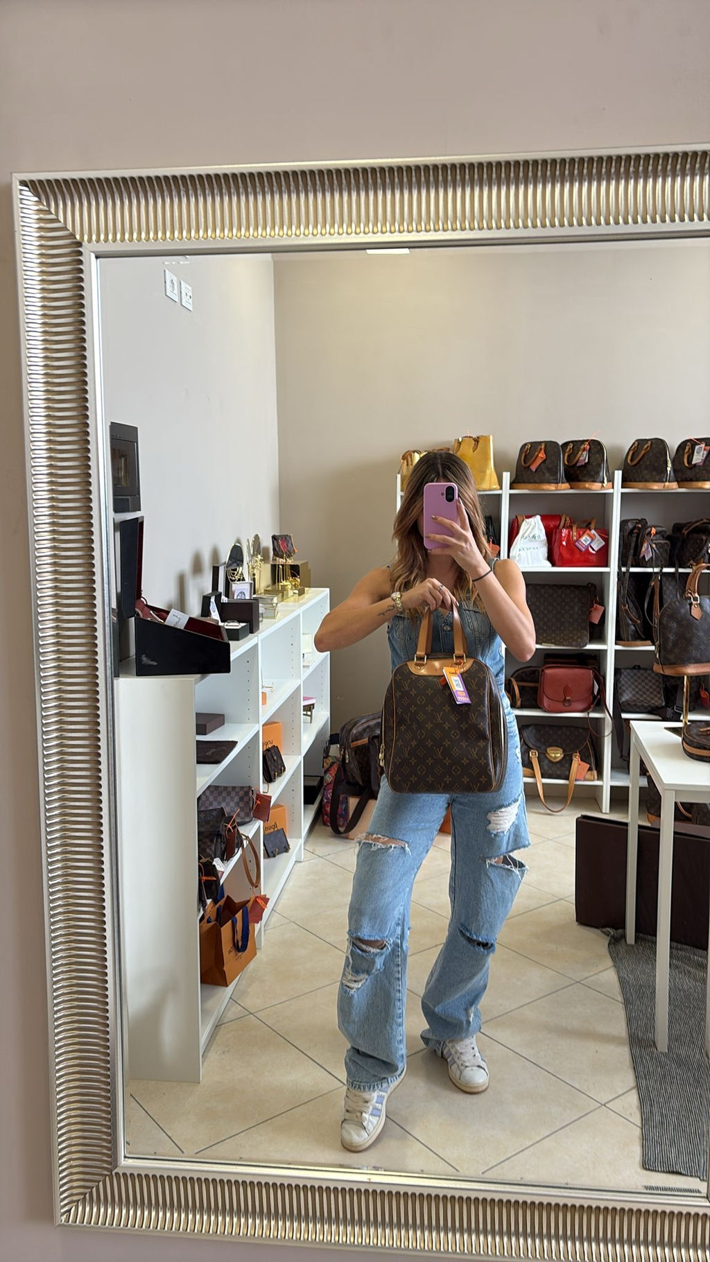 Louis Vuitton Excursion