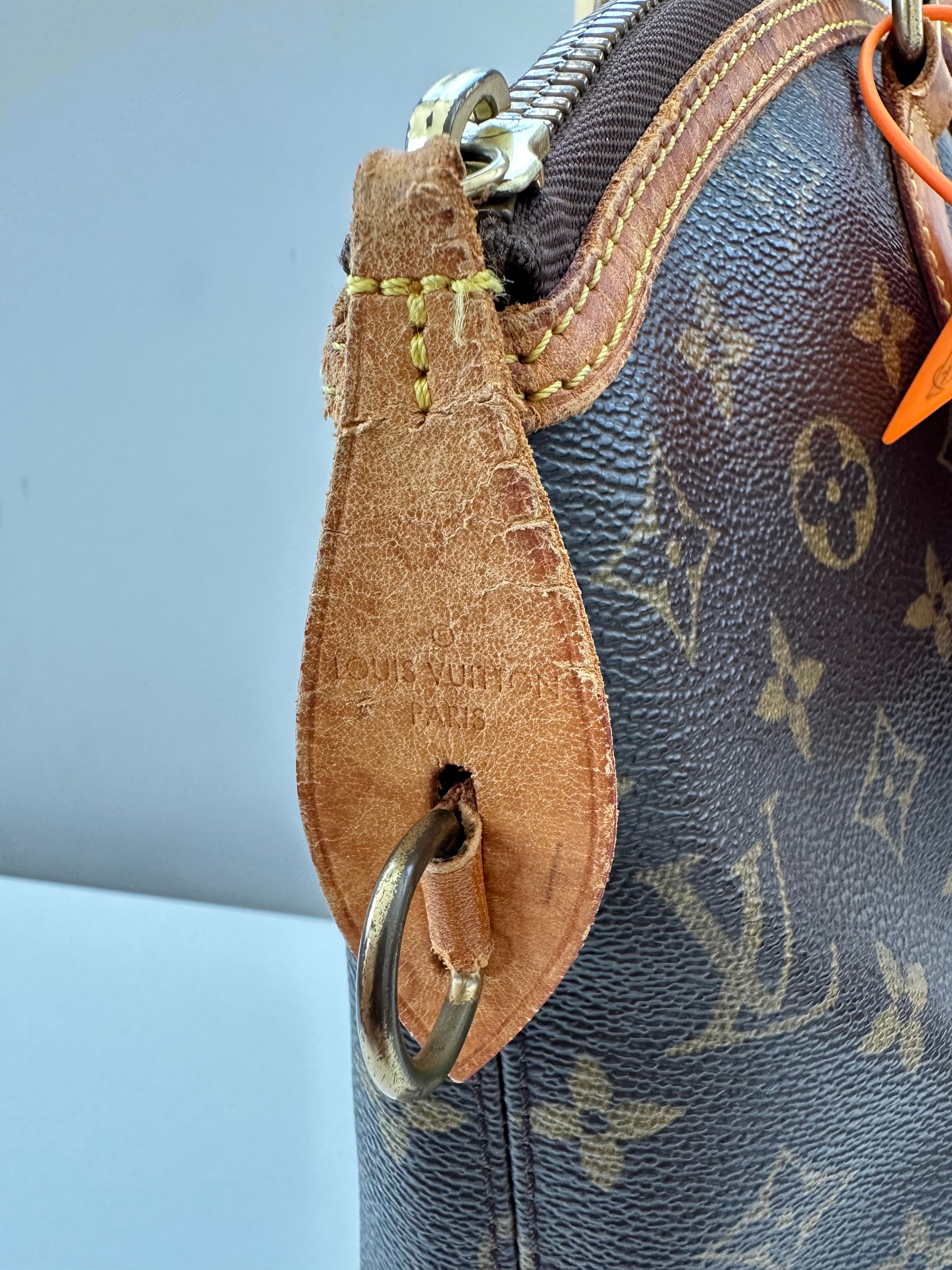 Louis Vuitton Lockit Vertical