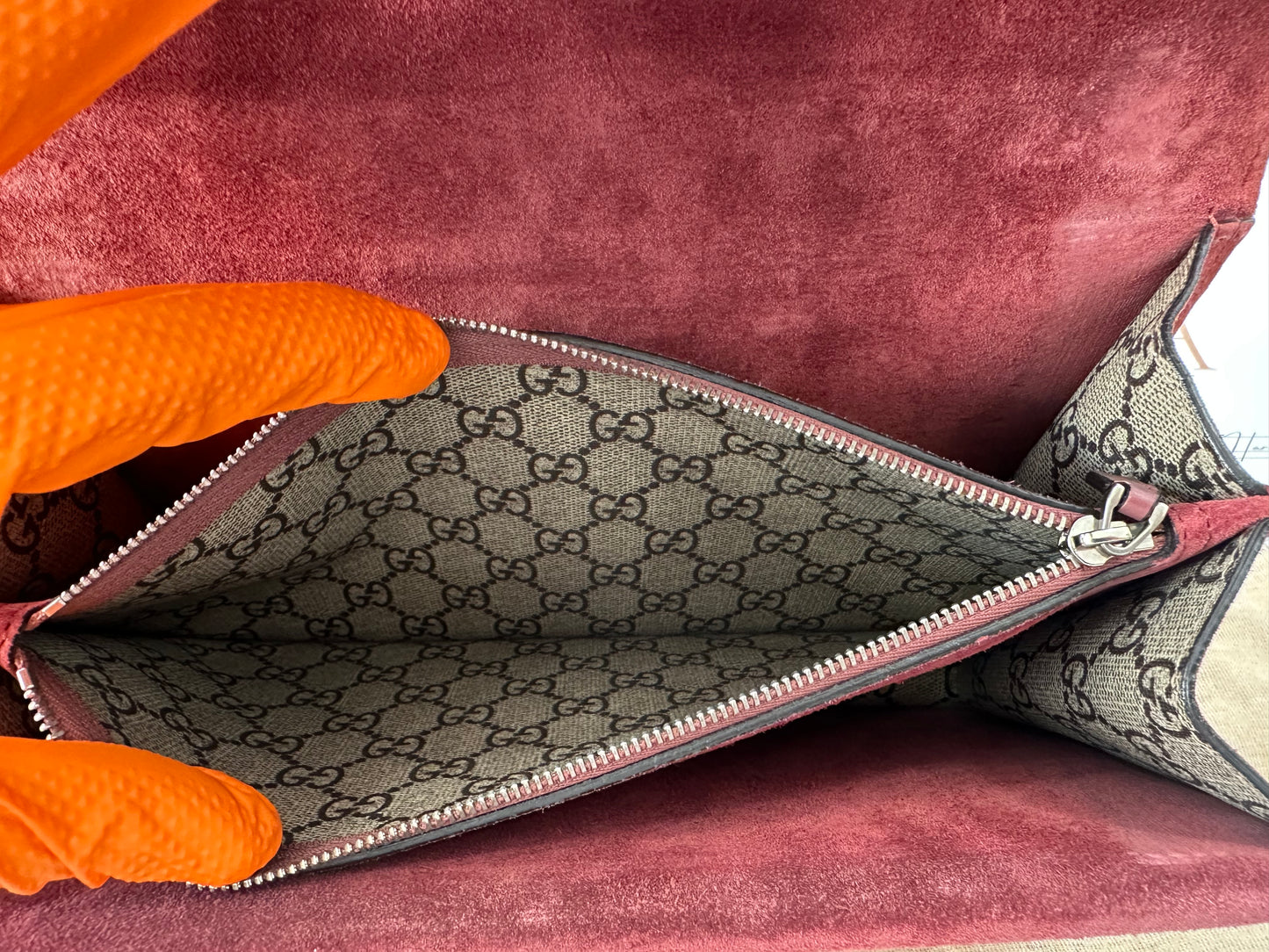 102635 - Gucci Dionysus