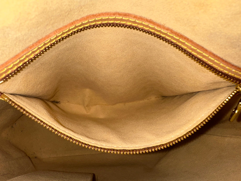 Louis Vuitton Looping GM