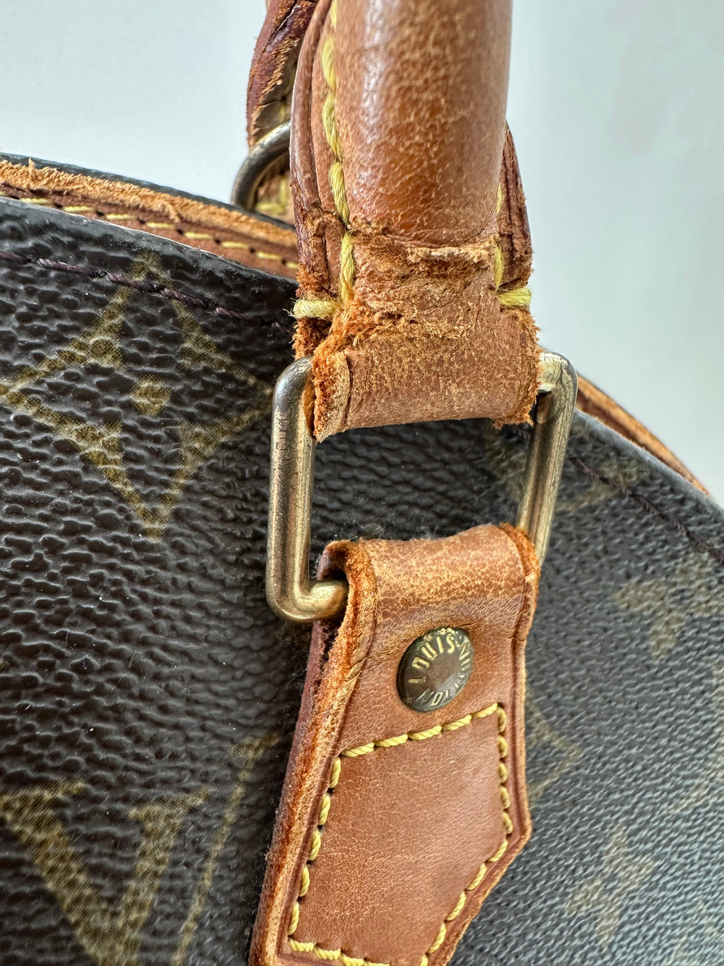 Louis Vuitton Ellipse MM
