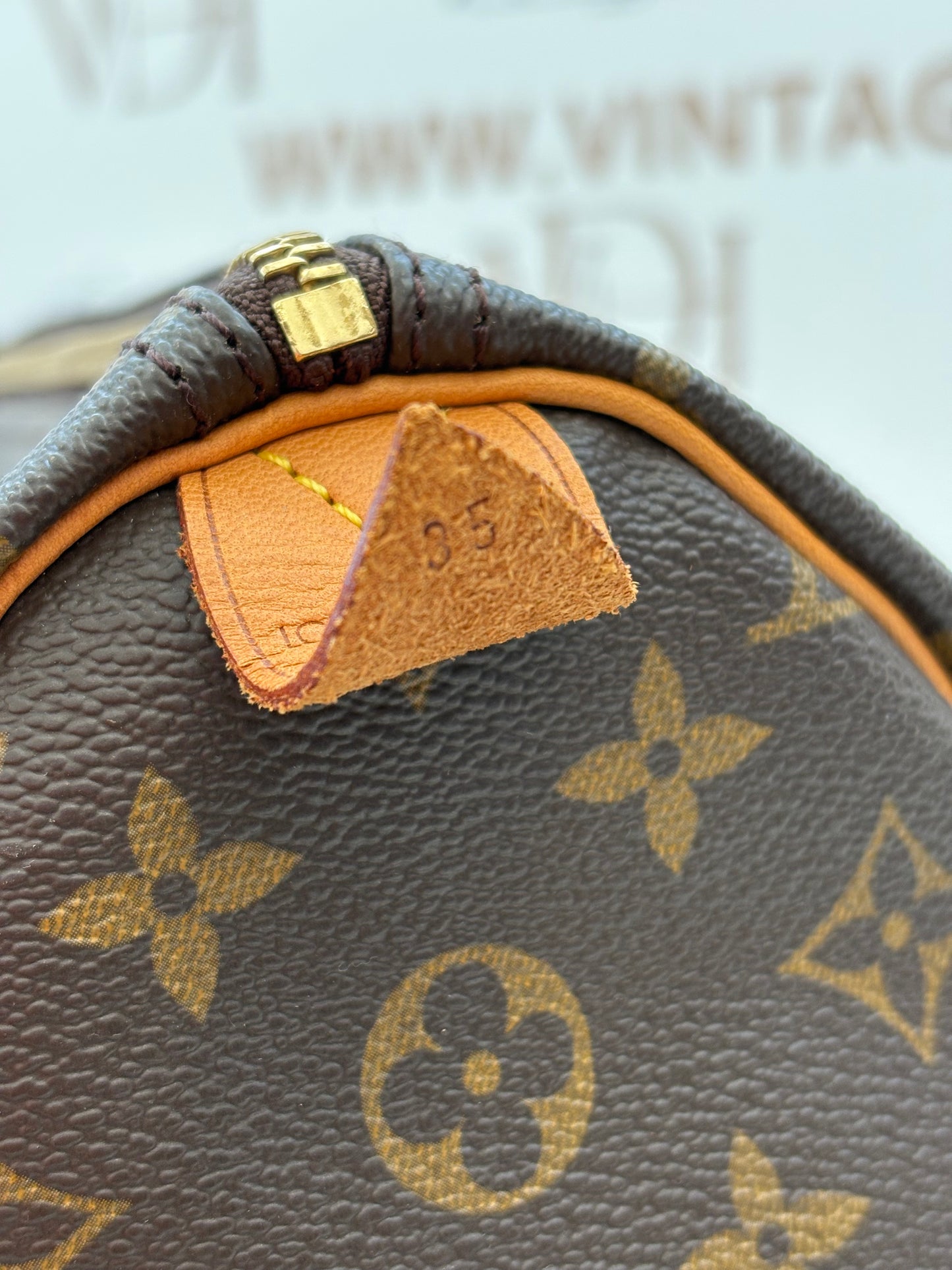 018794 - Louis Vuitton Speedy 35