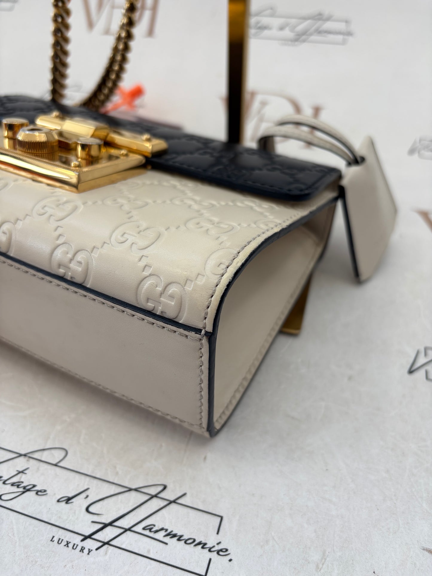 383492 - Gucci Padlock
