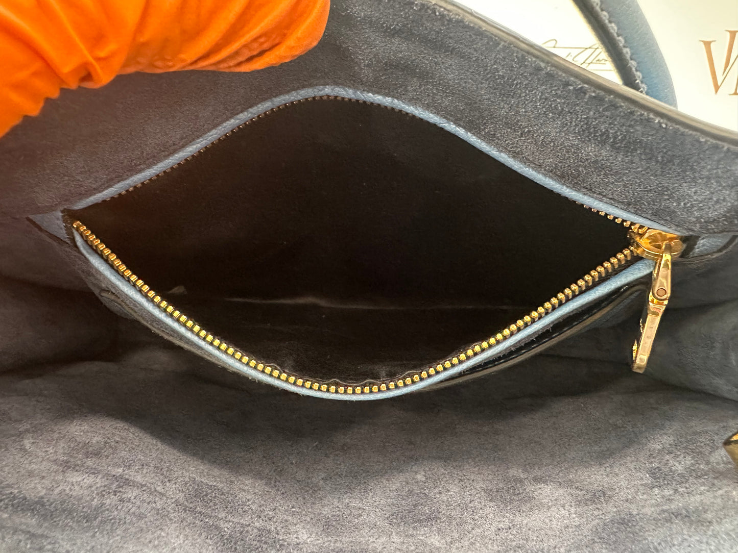 382665 - Miu Miu
