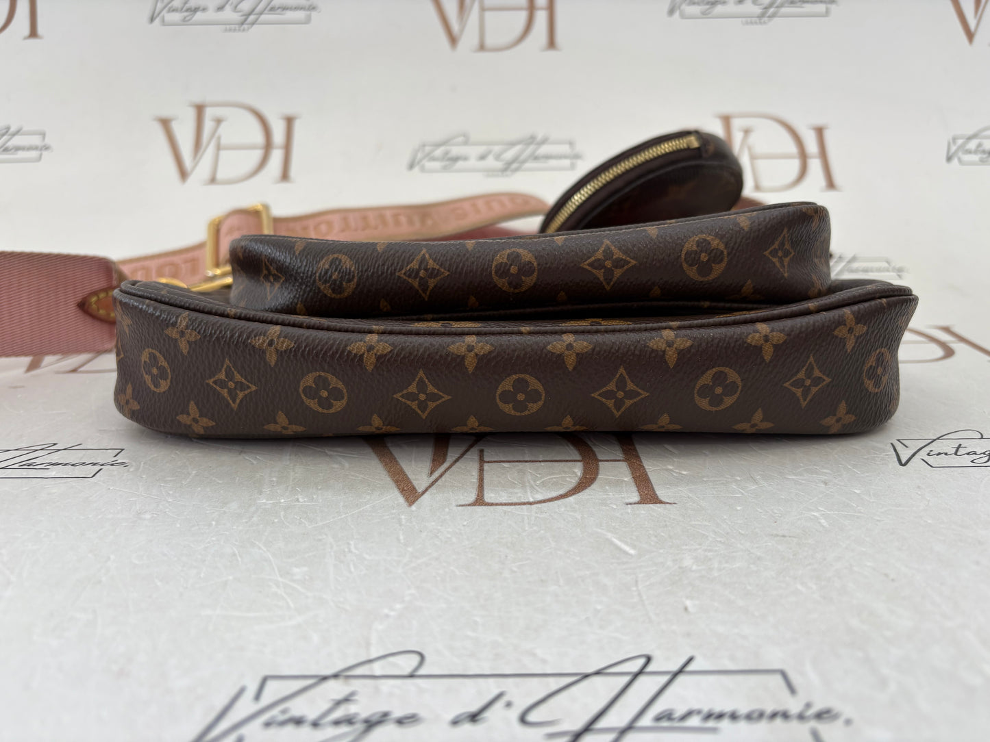 383355 - Louis Vuitton Multipochette