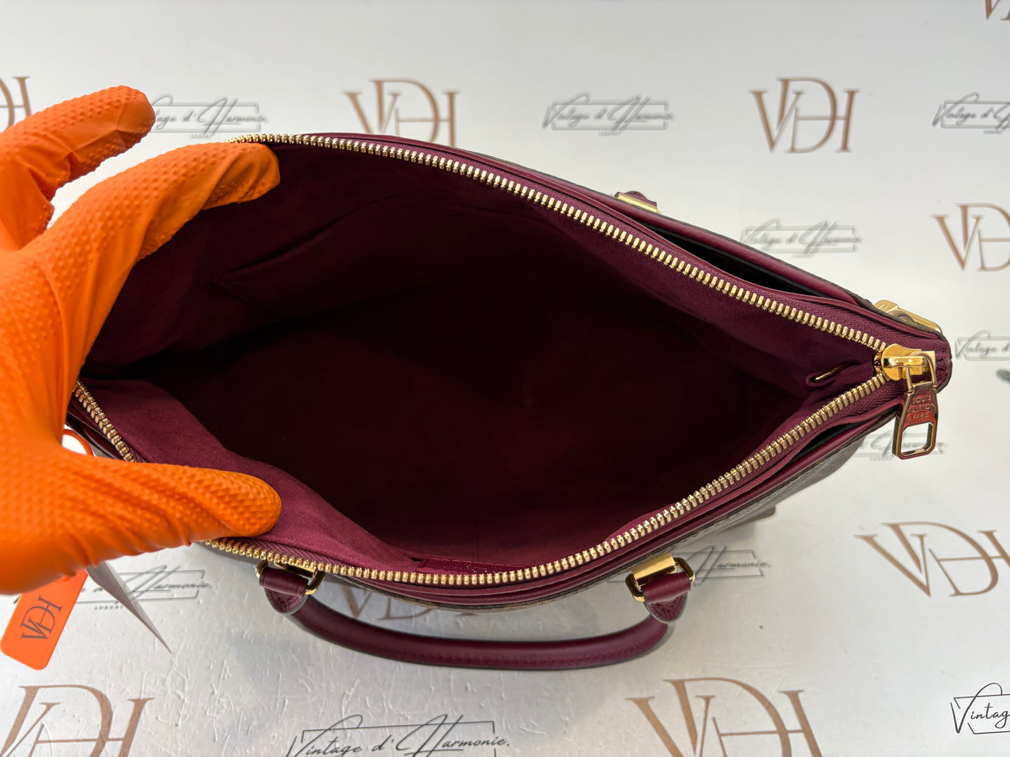 383833 - Louis Vuitton Pallas