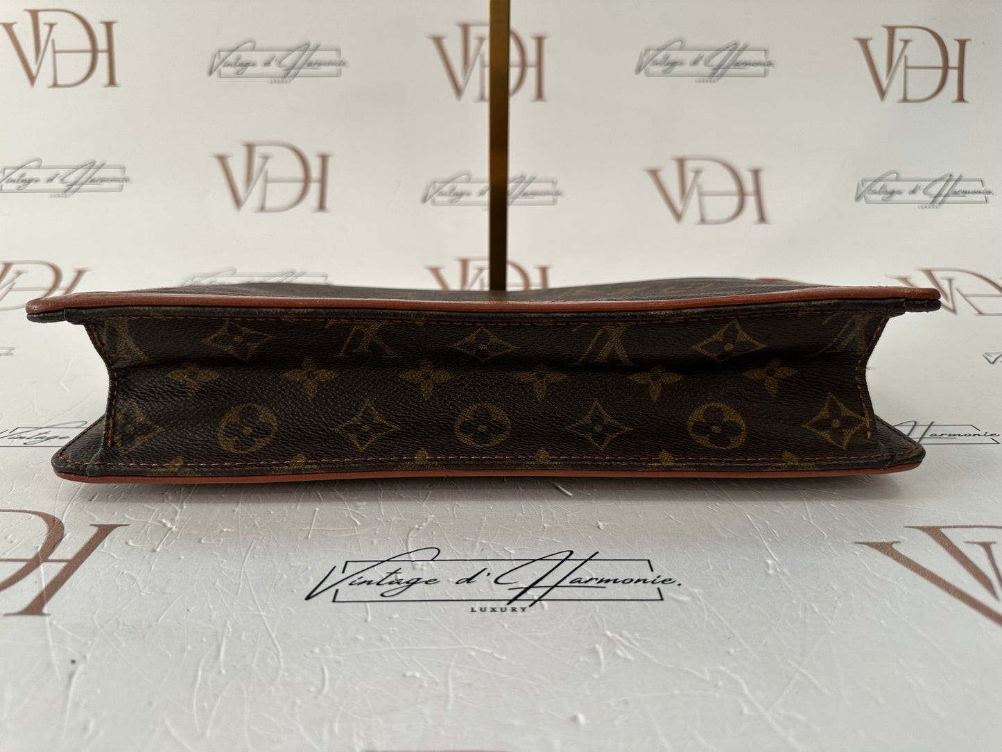 017826 - Louis Vuitton Pochette Dam GM