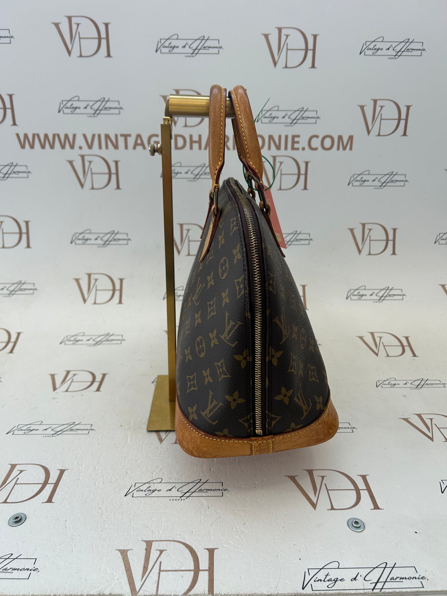 017175 - Louis Vuitton Monogram Alma Handbag