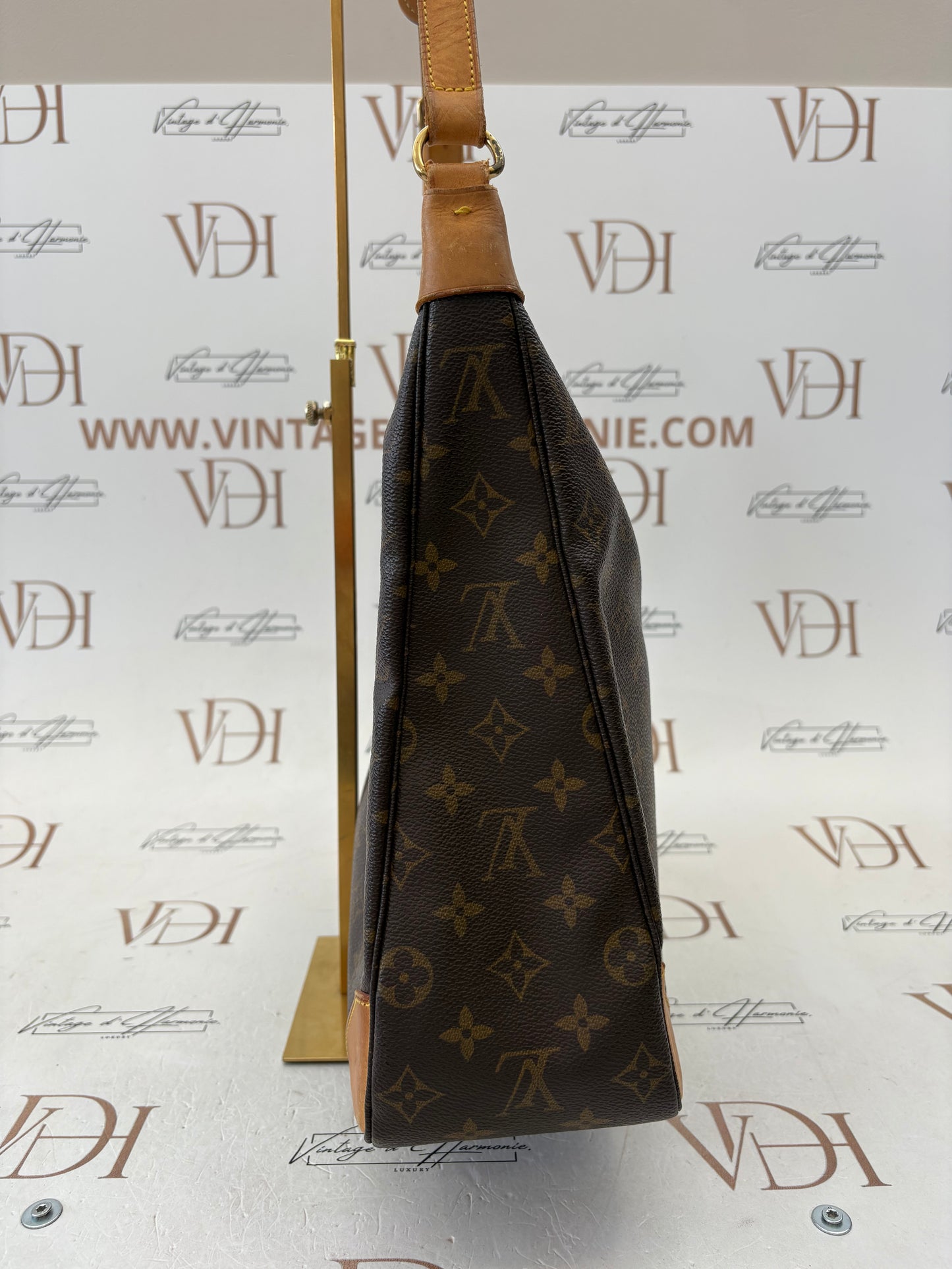 018797 - Louis Vuitton Boulogne