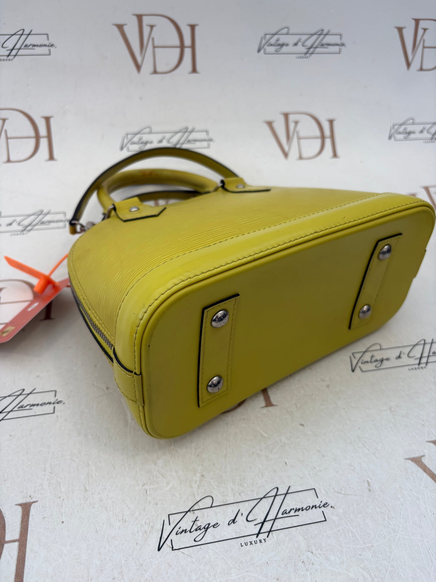 200731 - Louis Vuitton Alma BB