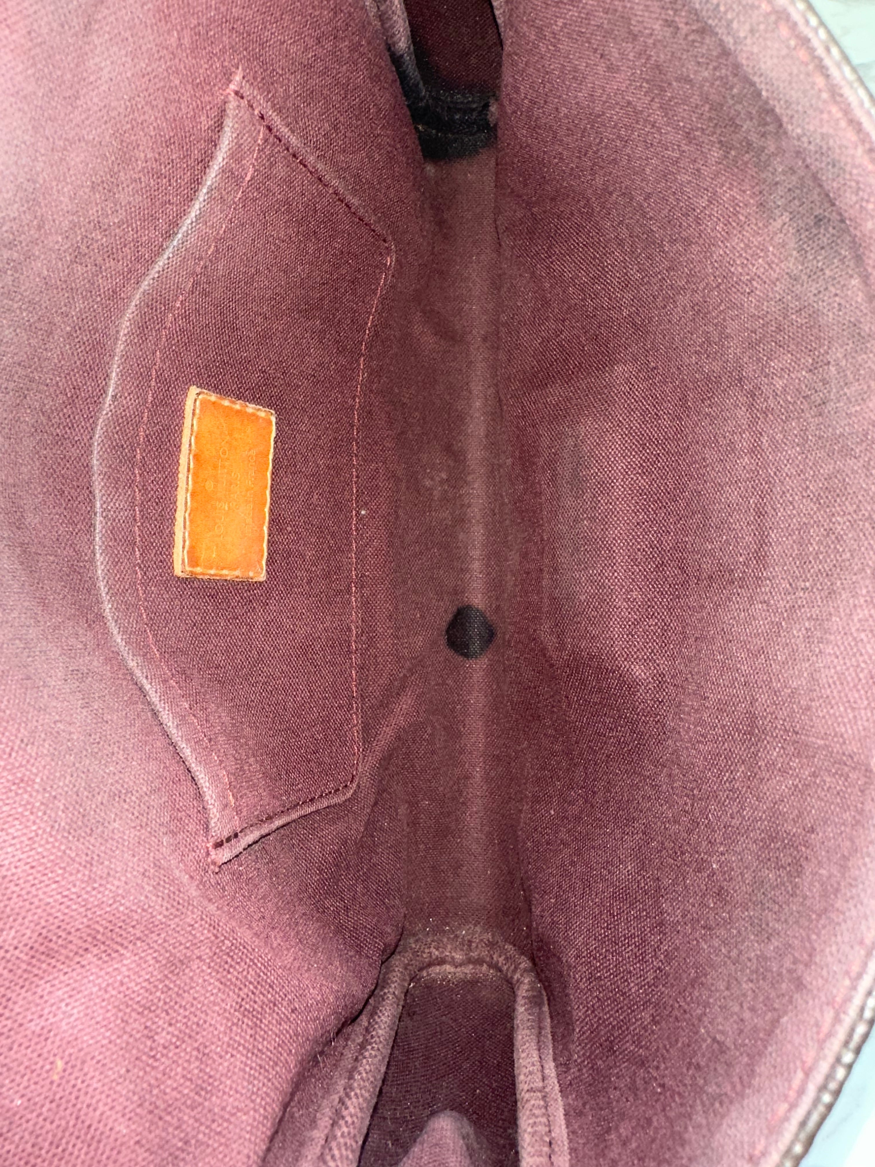 Louis Vuitton Favorite MM