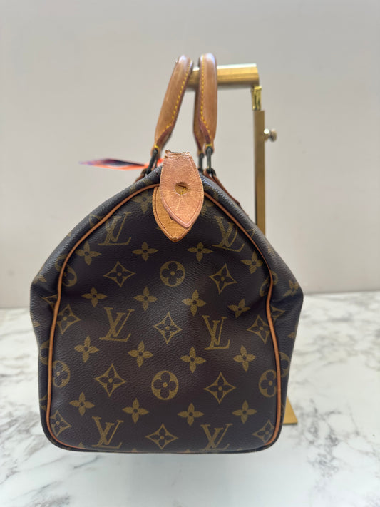 Louis Vuitton Speedy 30
