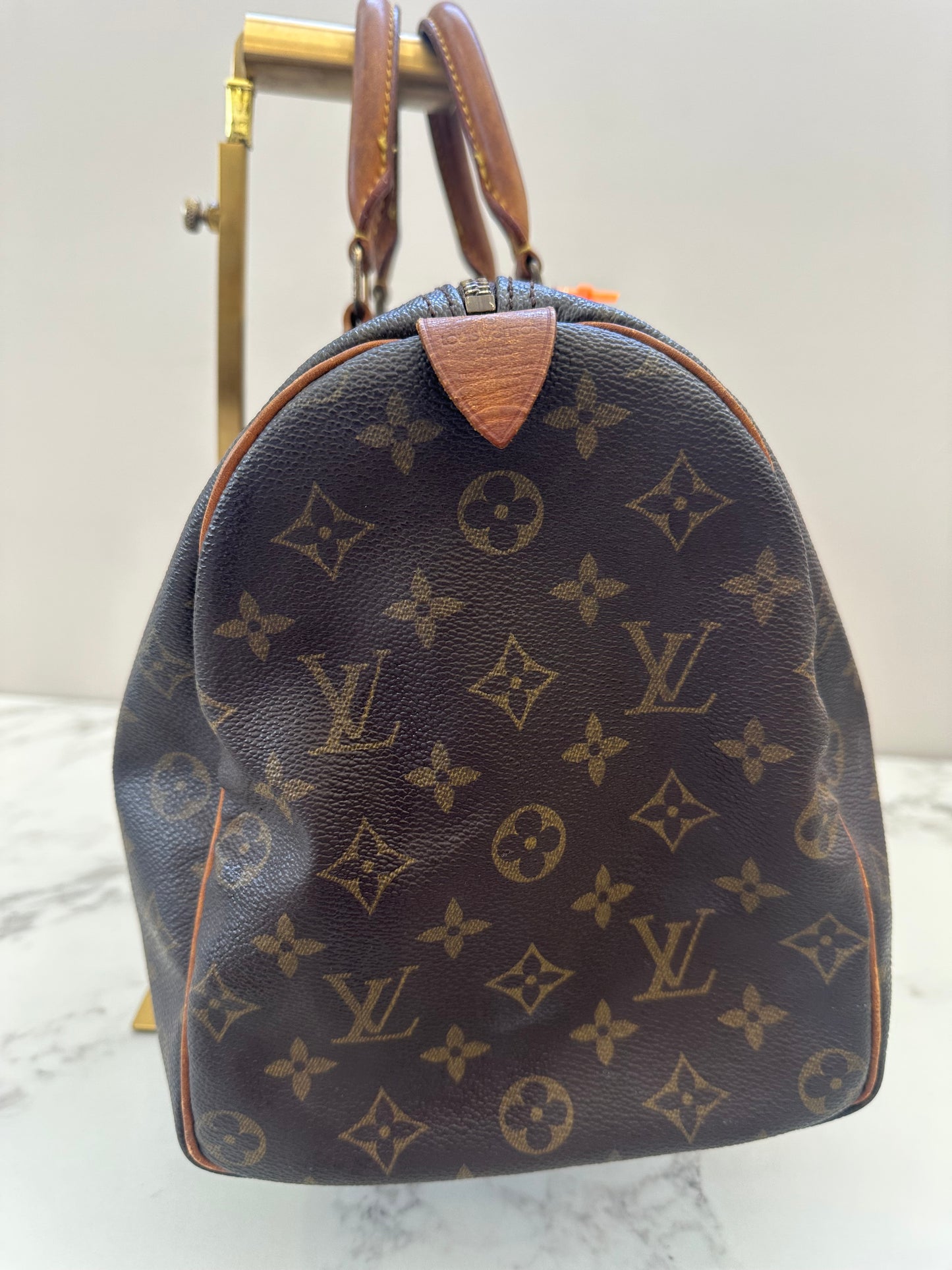 Louis Vuitton Speedy 35