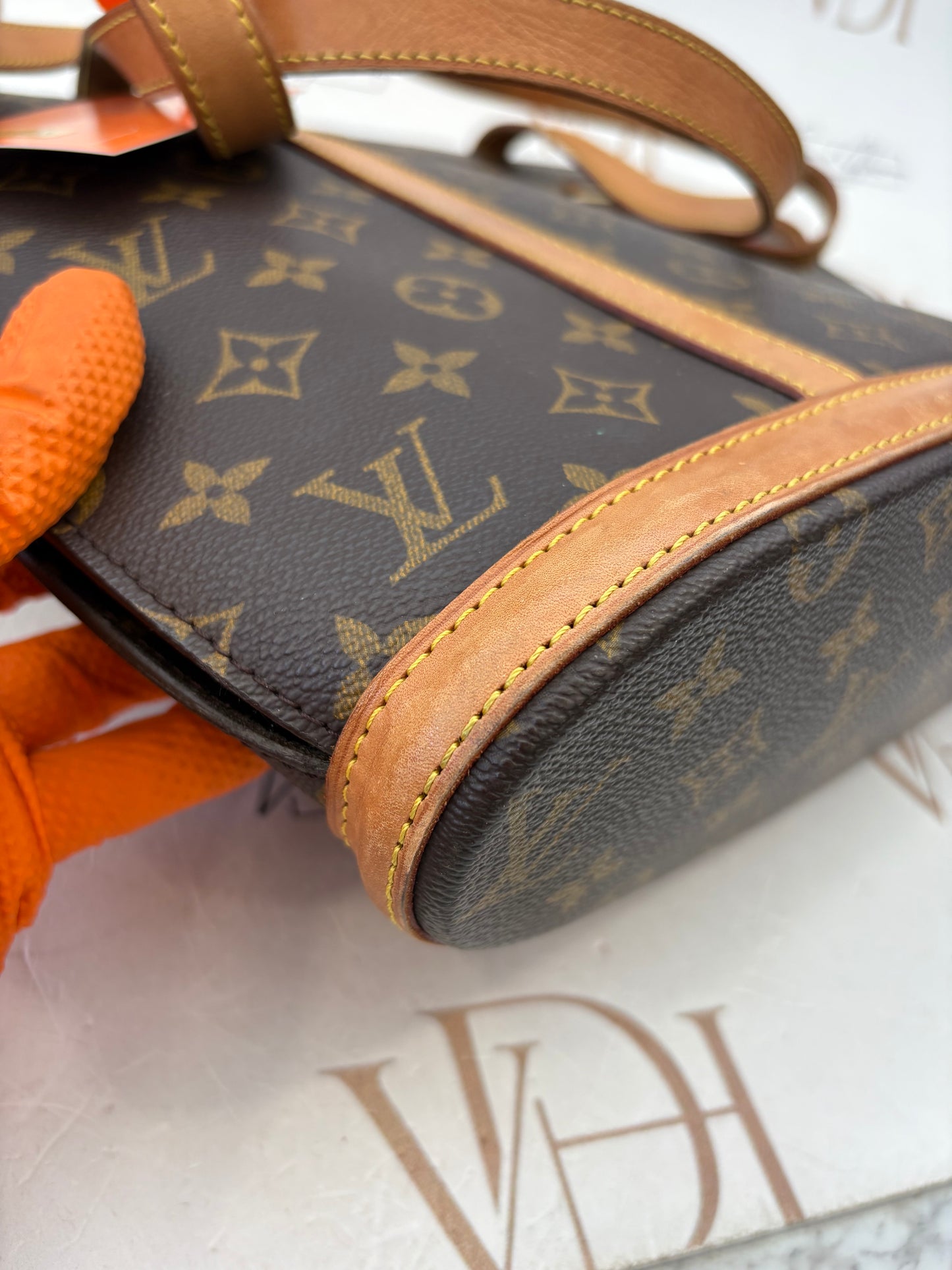 017641 - Louis Vuitton Babylone