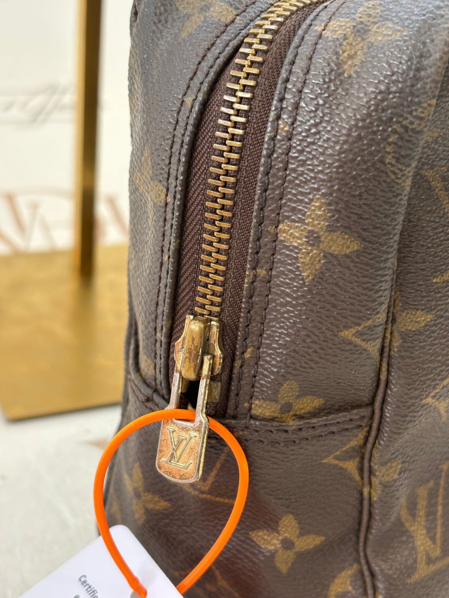 018416 - Louis Vuitton Trousse Toilette 28