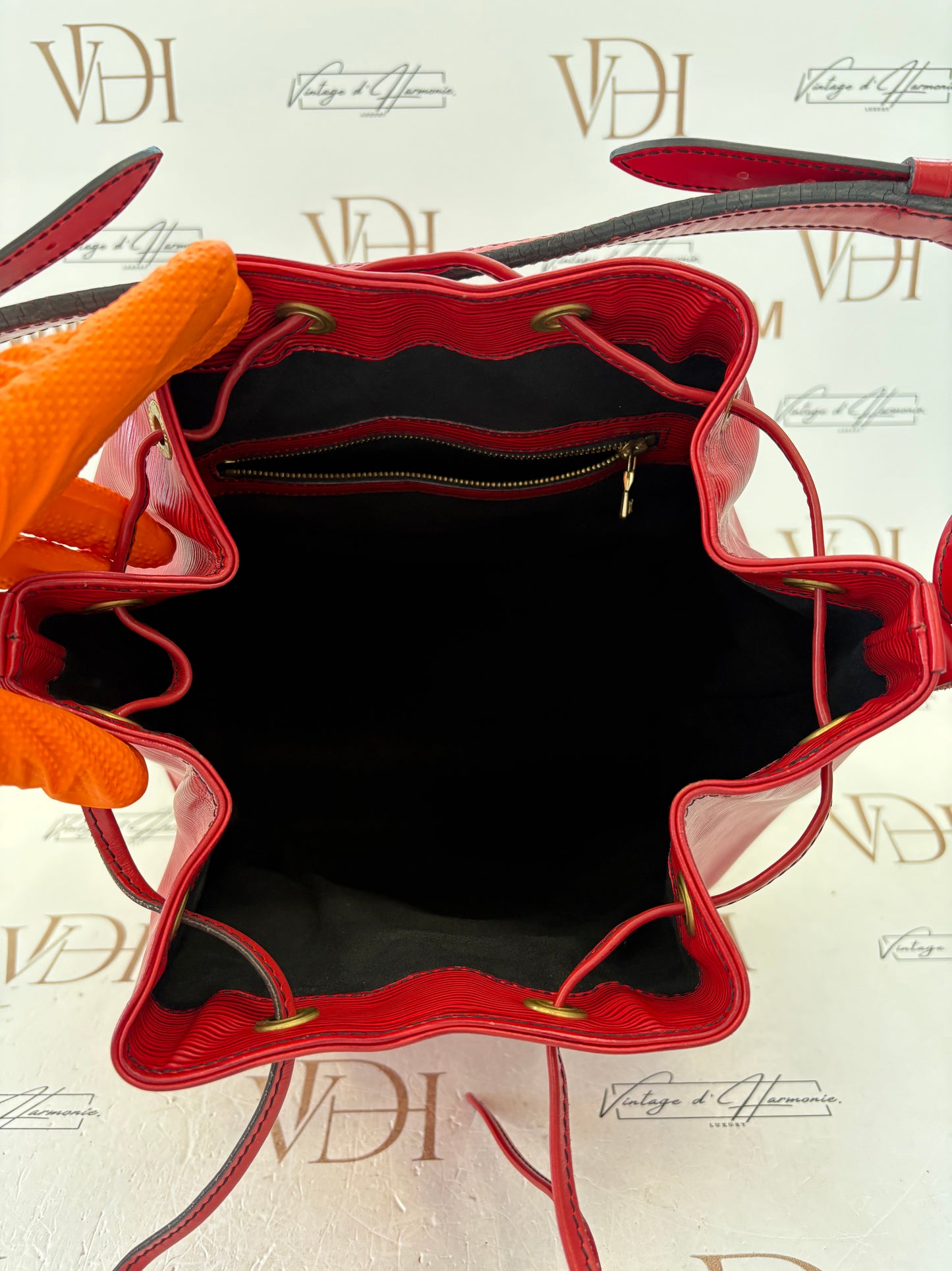 016957 - Louis Vuitton Noé Epi