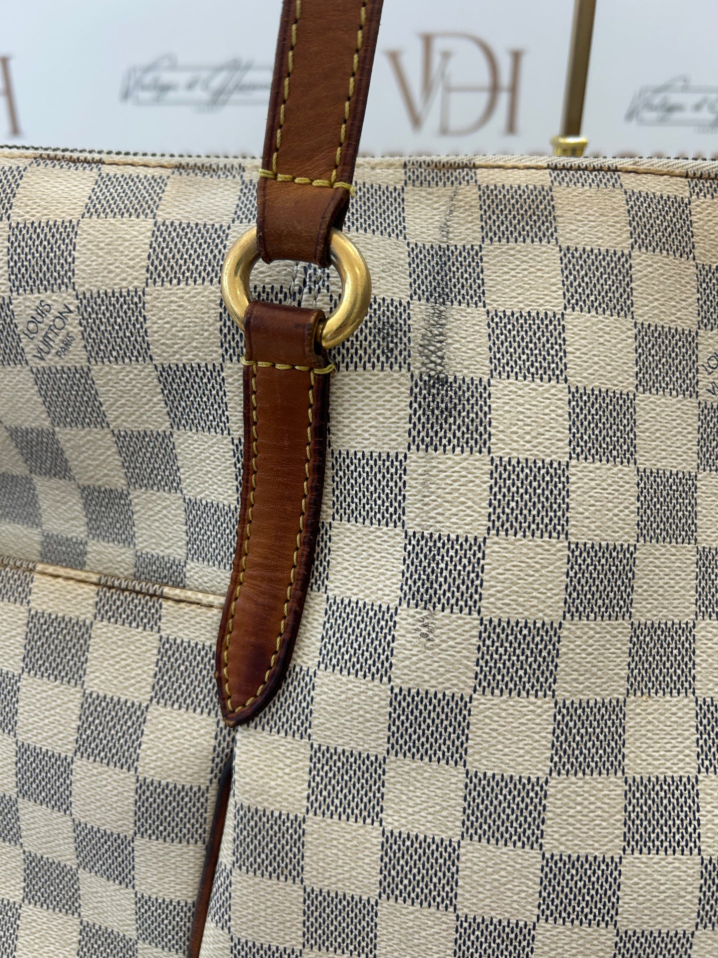 201520 - Louis Vuitton