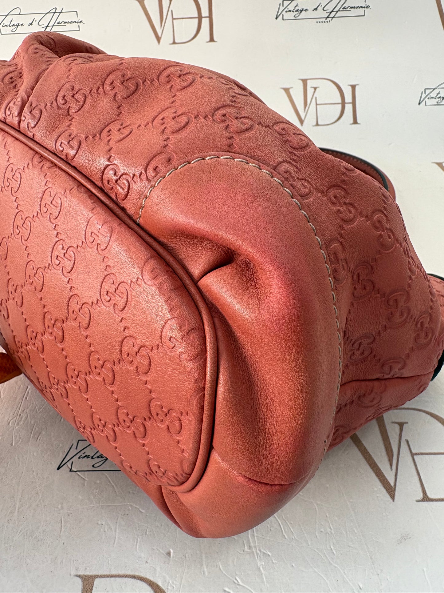 383174 - Gucci Sukey