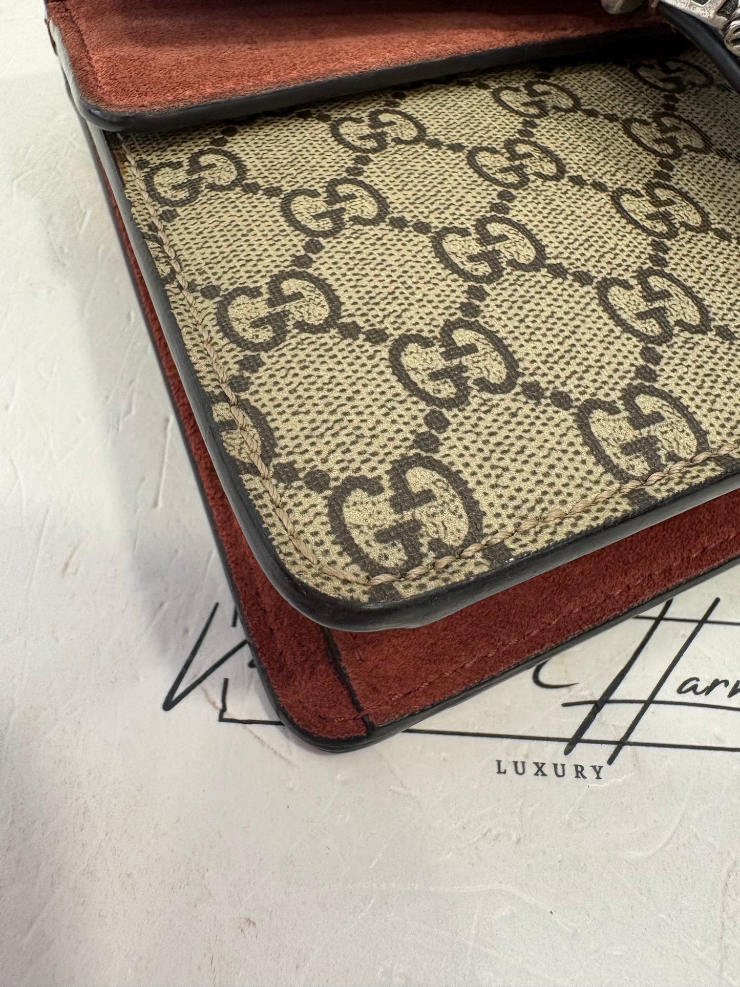 383000 - Gucci Dionysus
